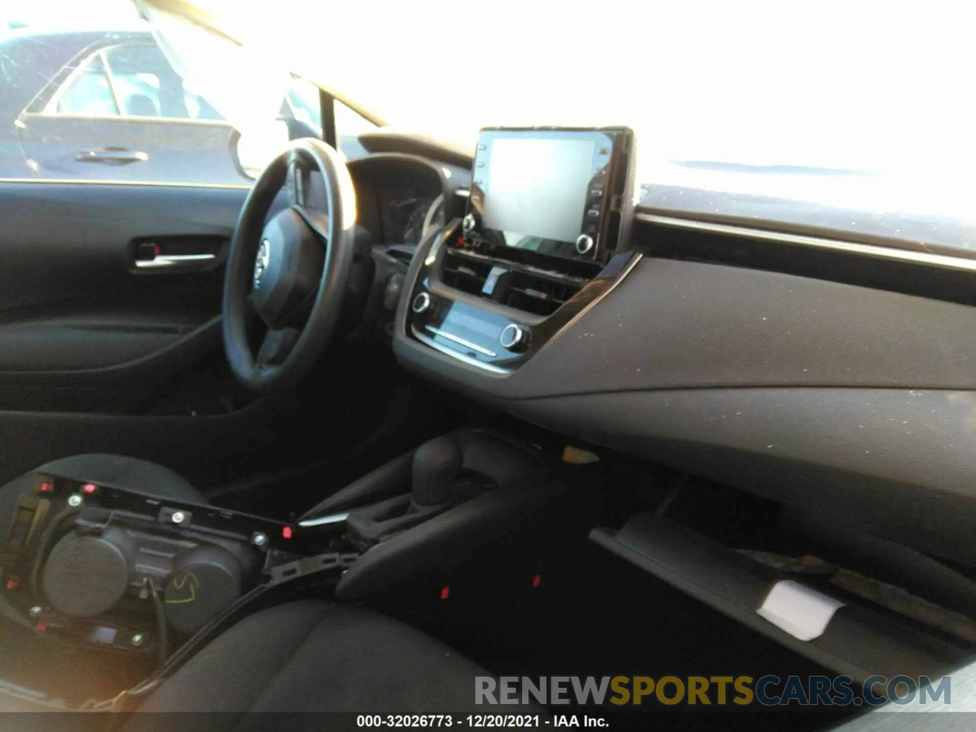 5 fotografías del automóvil dañado 5YFEPRAE8LP094087 TOYOTA COROLLA 2020