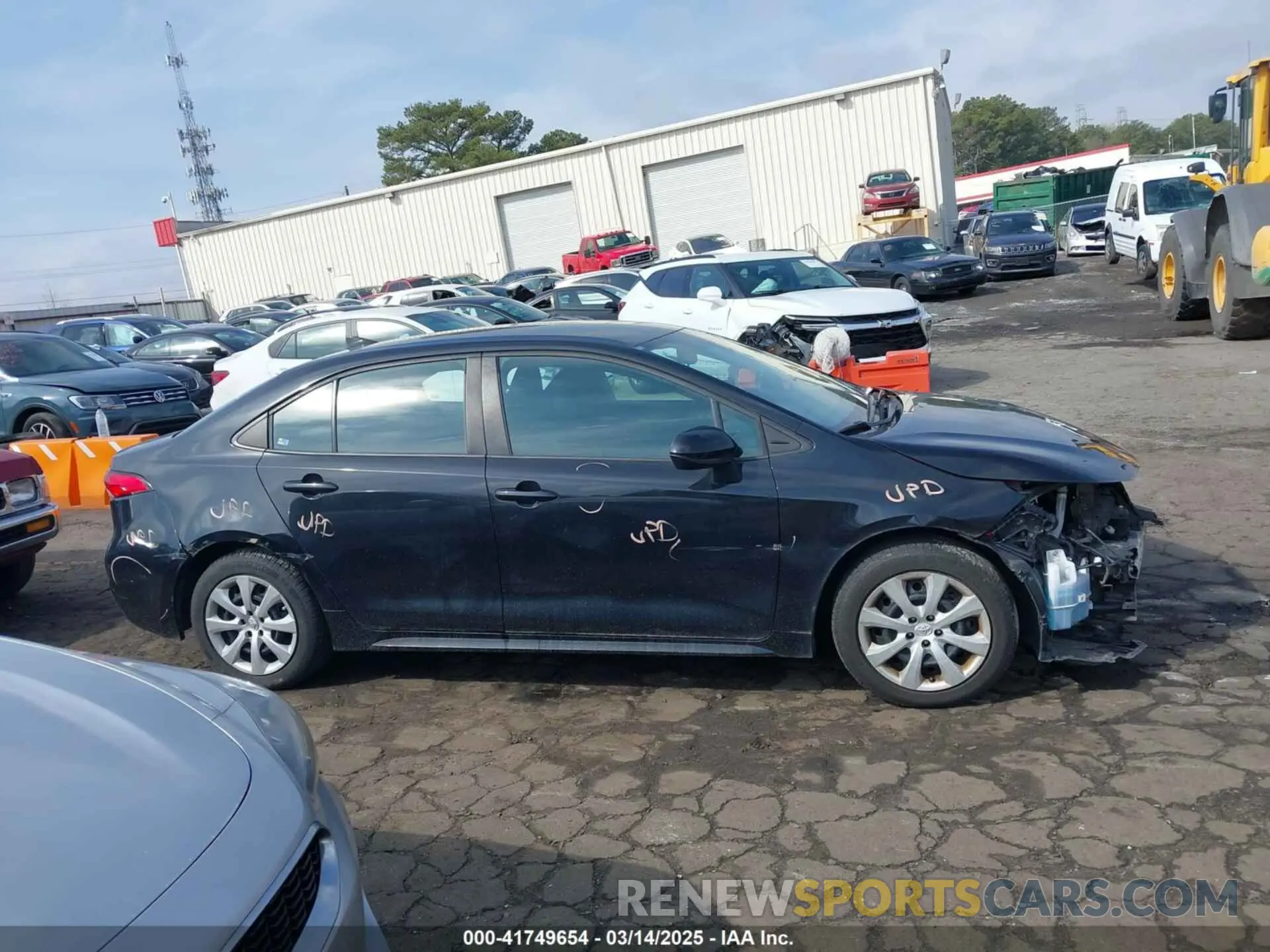 13 fotografías del automóvil dañado 5YFEPRAE8LP094882 TOYOTA COROLLA 2020
