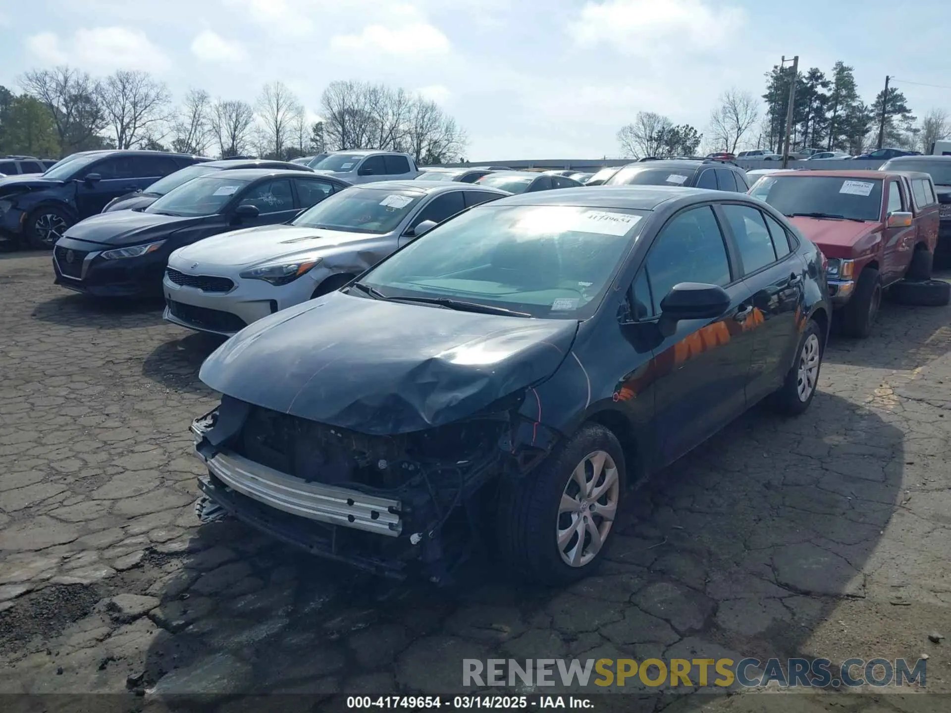 2 fotografías del automóvil dañado 5YFEPRAE8LP094882 TOYOTA COROLLA 2020
