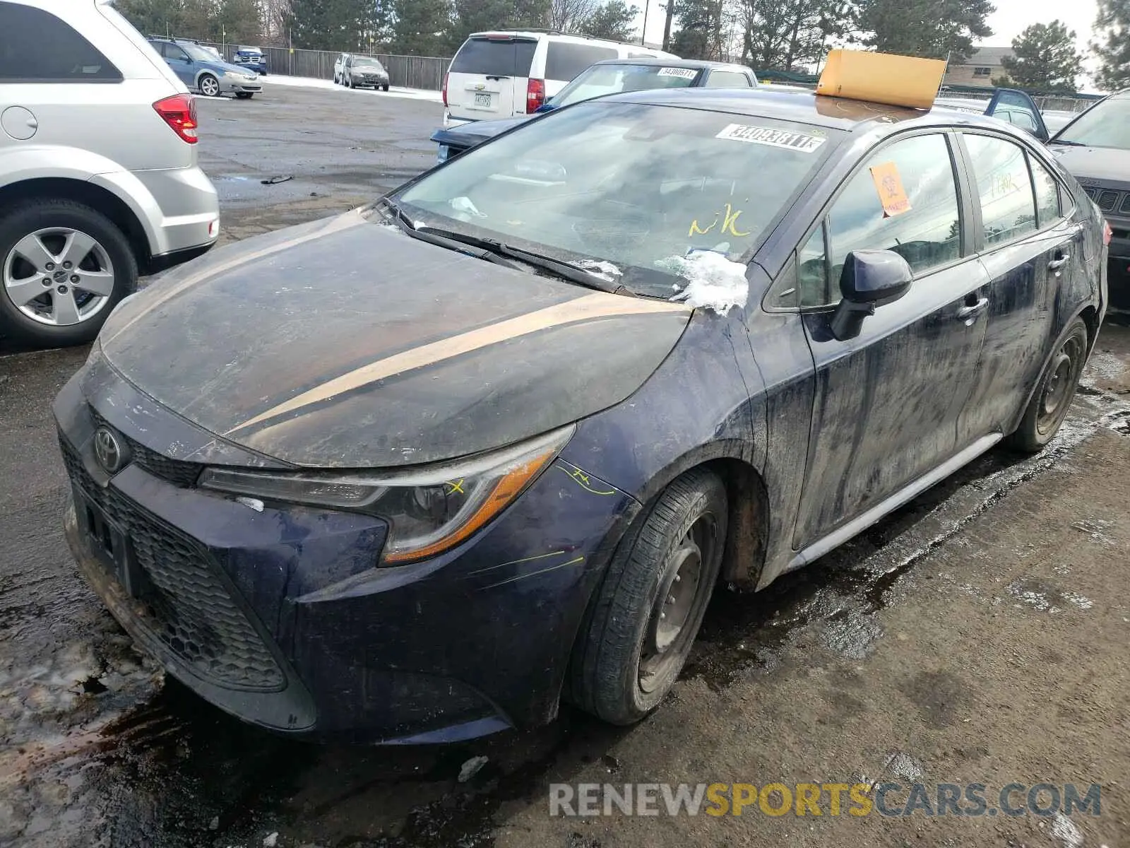 2 fotografías del automóvil dañado 5YFEPRAE8LP097104 TOYOTA COROLLA 2020