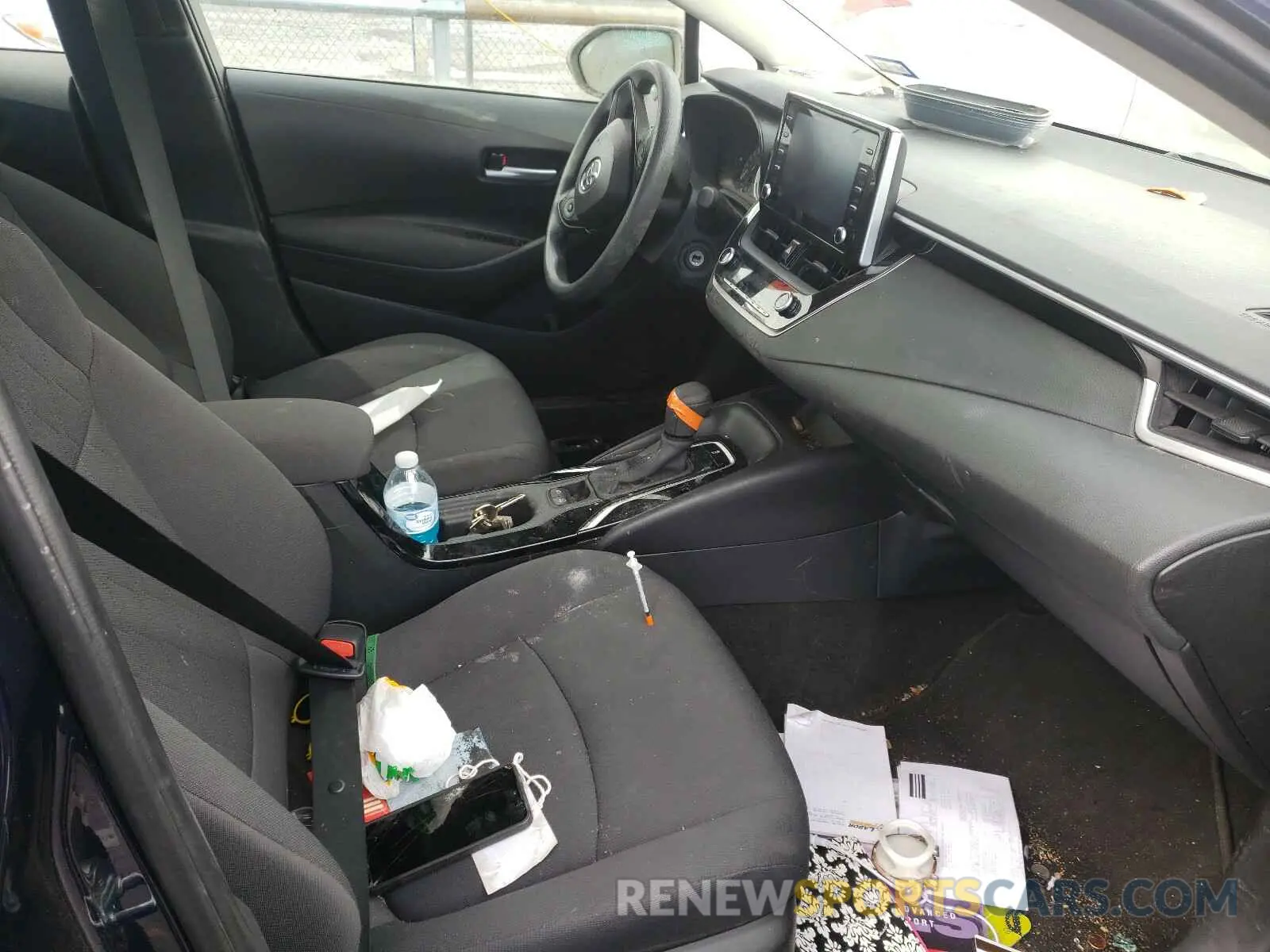 5 fotografías del automóvil dañado 5YFEPRAE8LP097104 TOYOTA COROLLA 2020