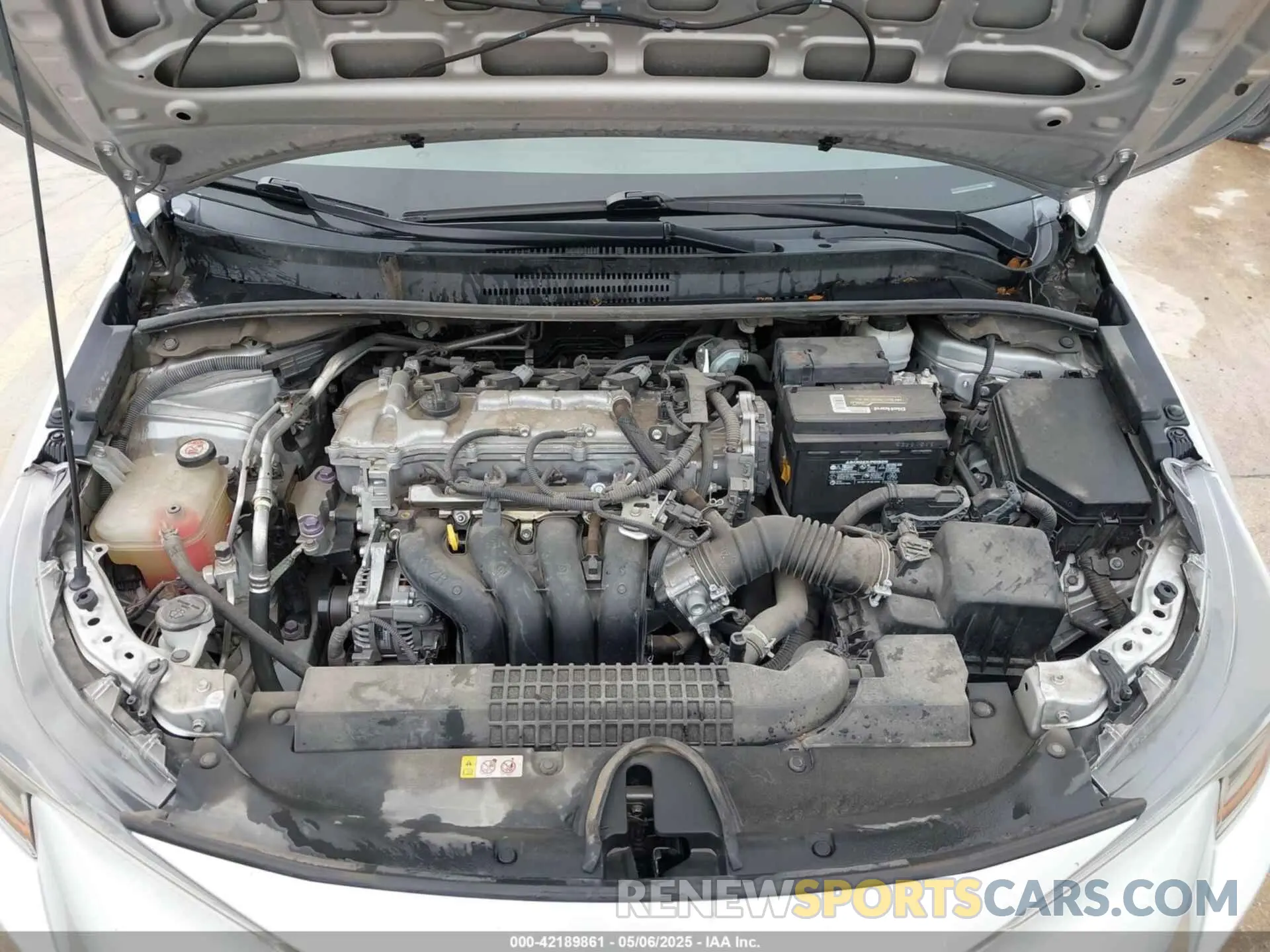 10 fotografías del automóvil dañado 5YFEPRAE8LP123927 TOYOTA COROLLA 2020