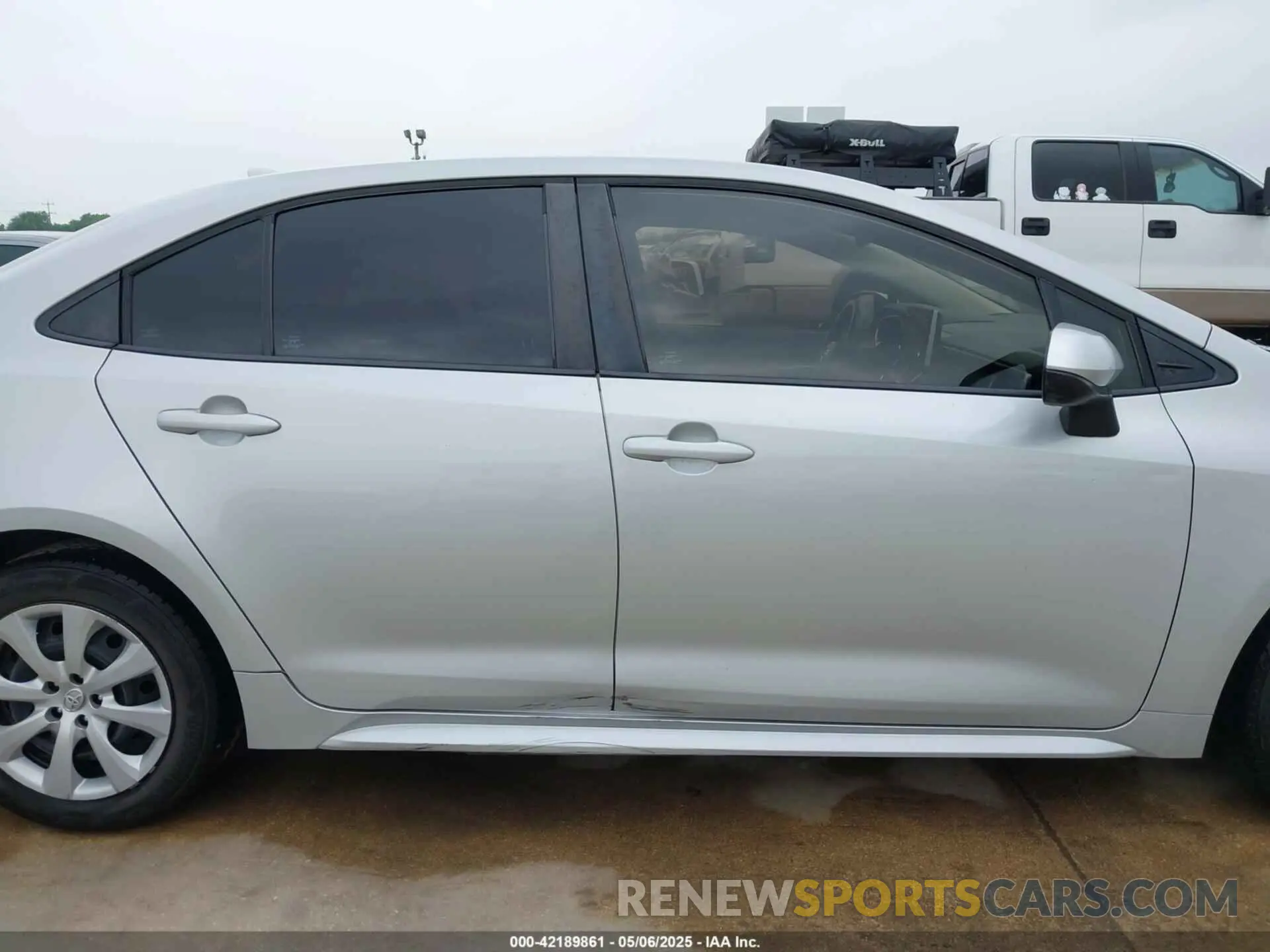 13 fotografías del automóvil dañado 5YFEPRAE8LP123927 TOYOTA COROLLA 2020