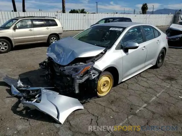 2 fotografías del automóvil dañado 5YFEPRAE8LP124530 TOYOTA COROLLA 2020