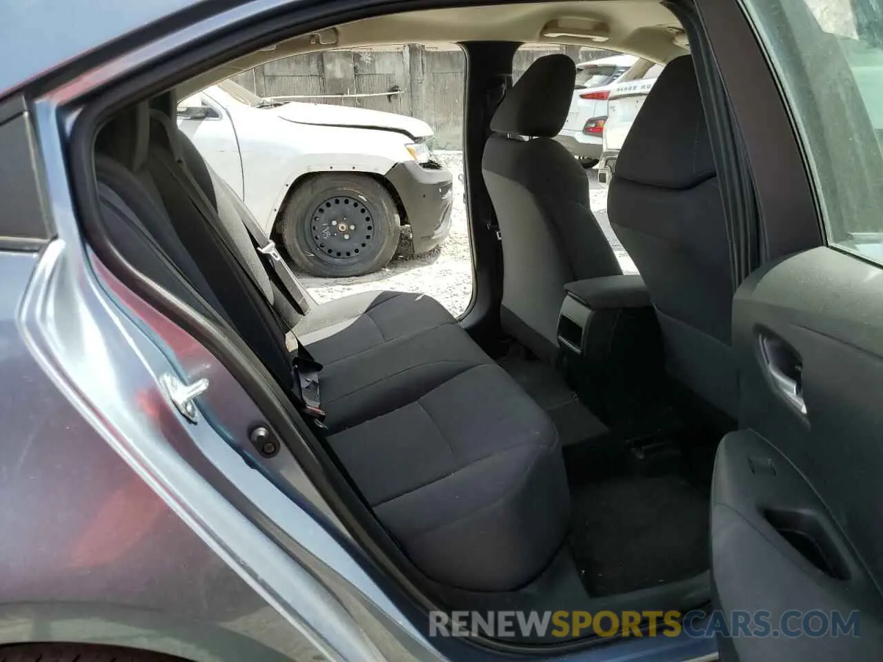 6 fotografías del automóvil dañado 5YFEPRAE8LP126620 TOYOTA COROLLA 2020