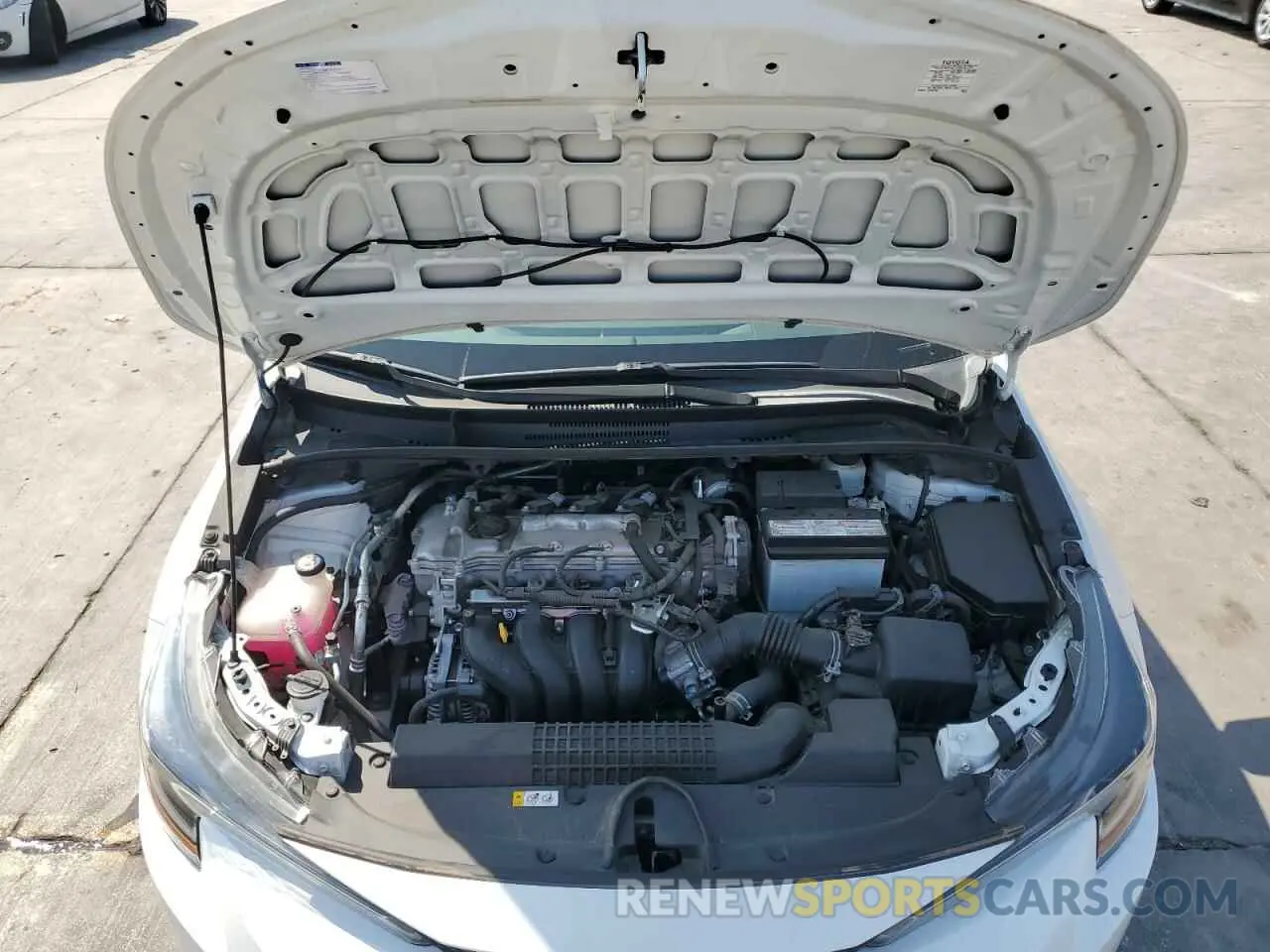 11 fotografías del automóvil dañado 5YFEPRAE8LP136385 TOYOTA COROLLA 2020