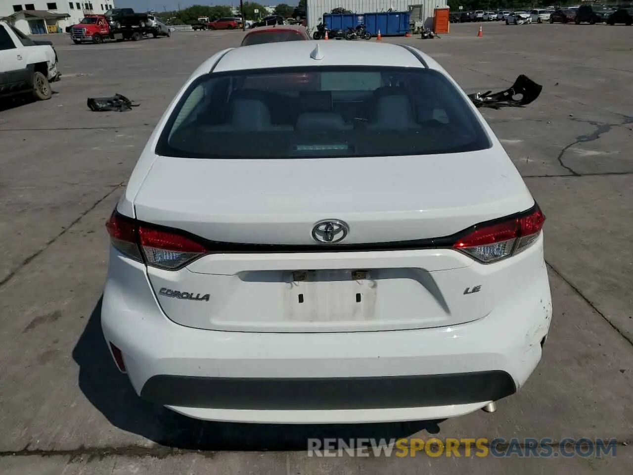 6 fotografías del automóvil dañado 5YFEPRAE8LP136385 TOYOTA COROLLA 2020