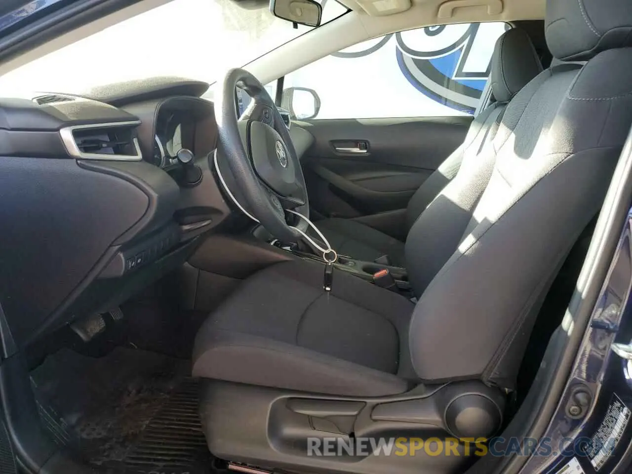 7 fotografías del automóvil dañado 5YFEPRAE8LP137021 TOYOTA COROLLA 2020