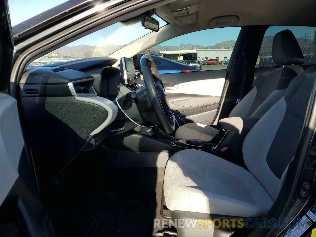 7 fotografías del automóvil dañado 5YFEPRAE9LP005529 TOYOTA COROLLA 2020