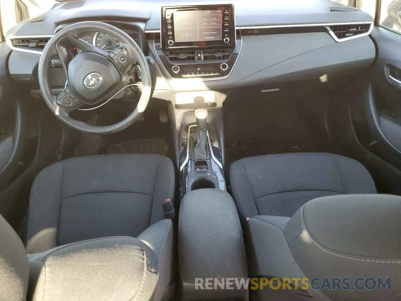 8 fotografías del automóvil dañado 5YFEPRAE9LP025134 TOYOTA COROLLA 2020