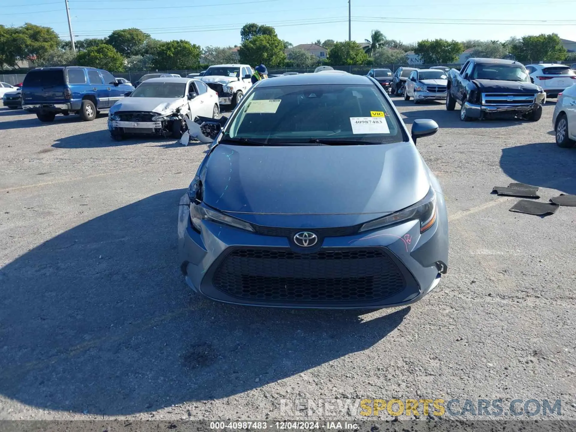 12 fotografías del automóvil dañado 5YFEPRAE9LP038093 TOYOTA COROLLA 2020