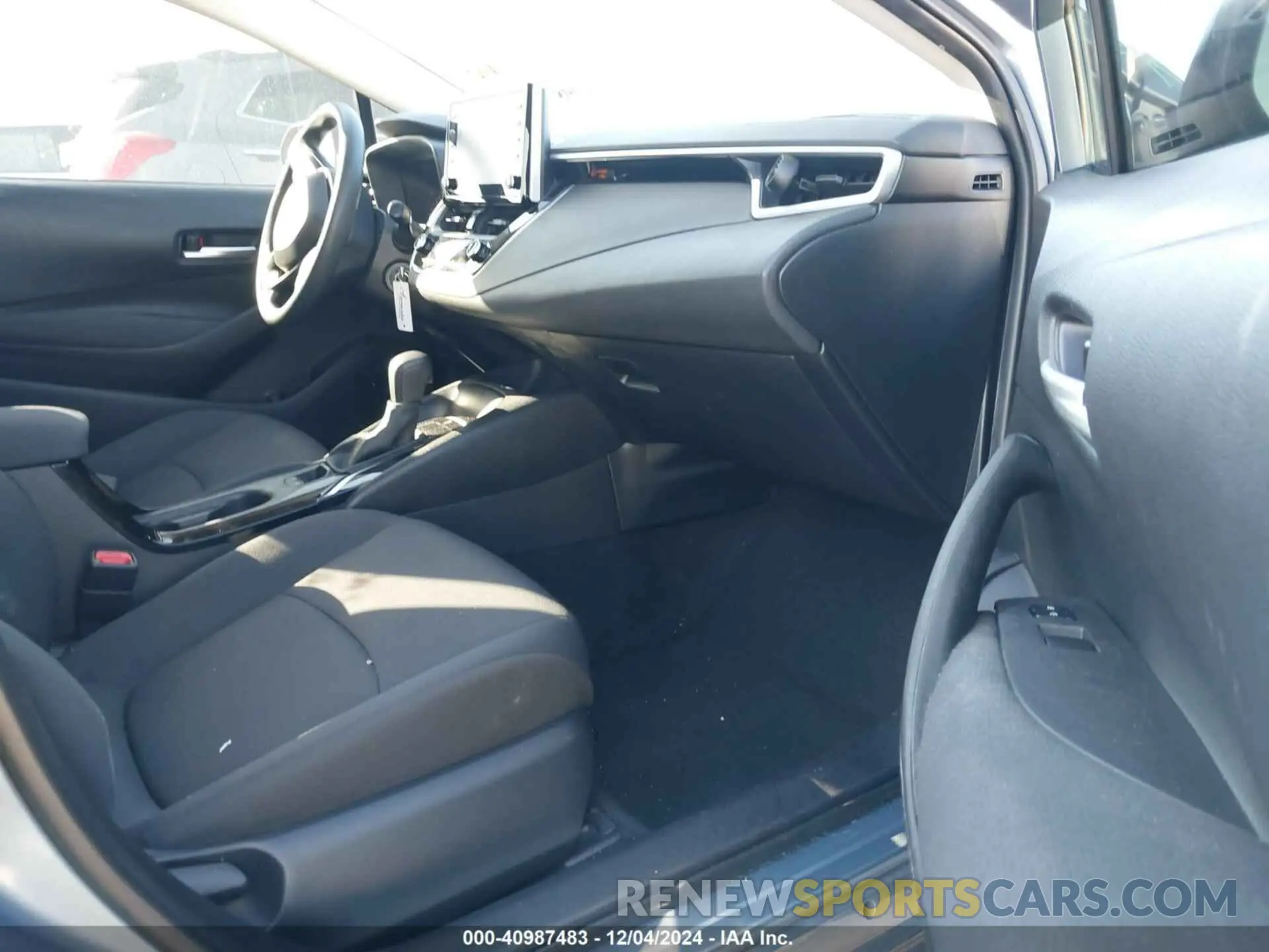 5 fotografías del automóvil dañado 5YFEPRAE9LP038093 TOYOTA COROLLA 2020