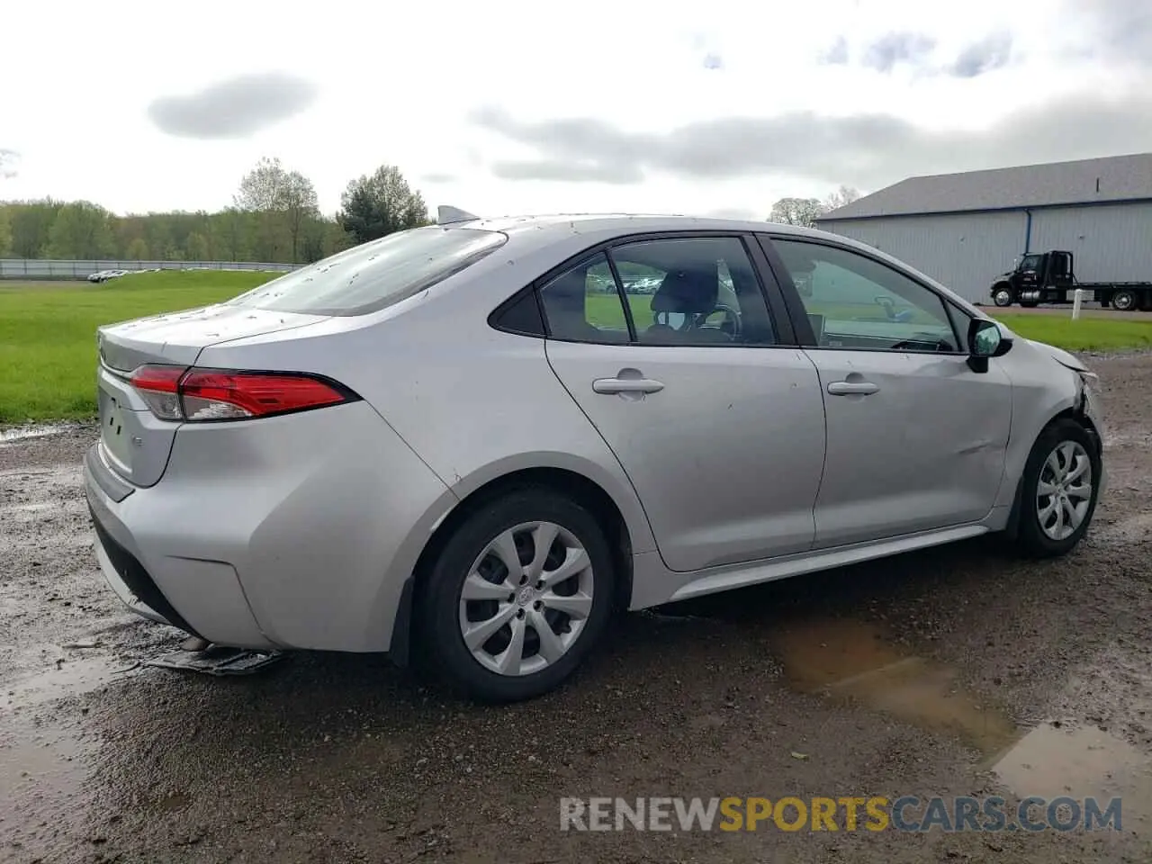 3 fotografías del automóvil dañado 5YFEPRAE9LP044699 TOYOTA COROLLA 2020
