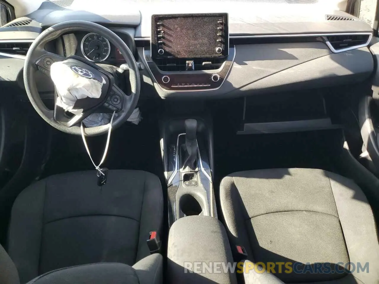 8 fotografías del automóvil dañado 5YFEPRAE9LP055444 TOYOTA COROLLA 2020