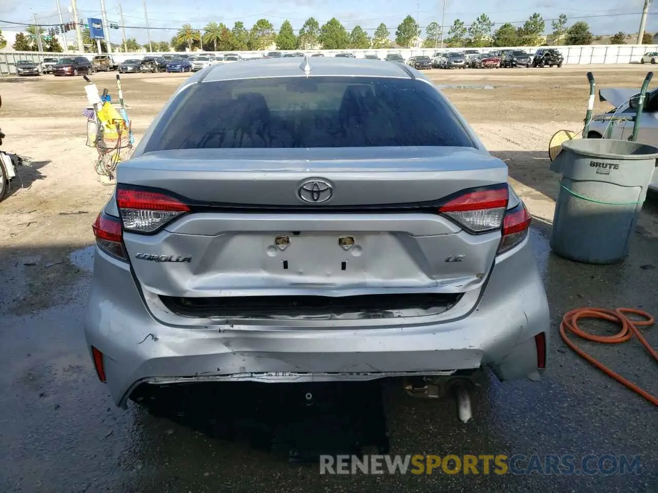 6 fotografías del automóvil dañado 5YFEPRAE9LP069389 TOYOTA COROLLA 2020