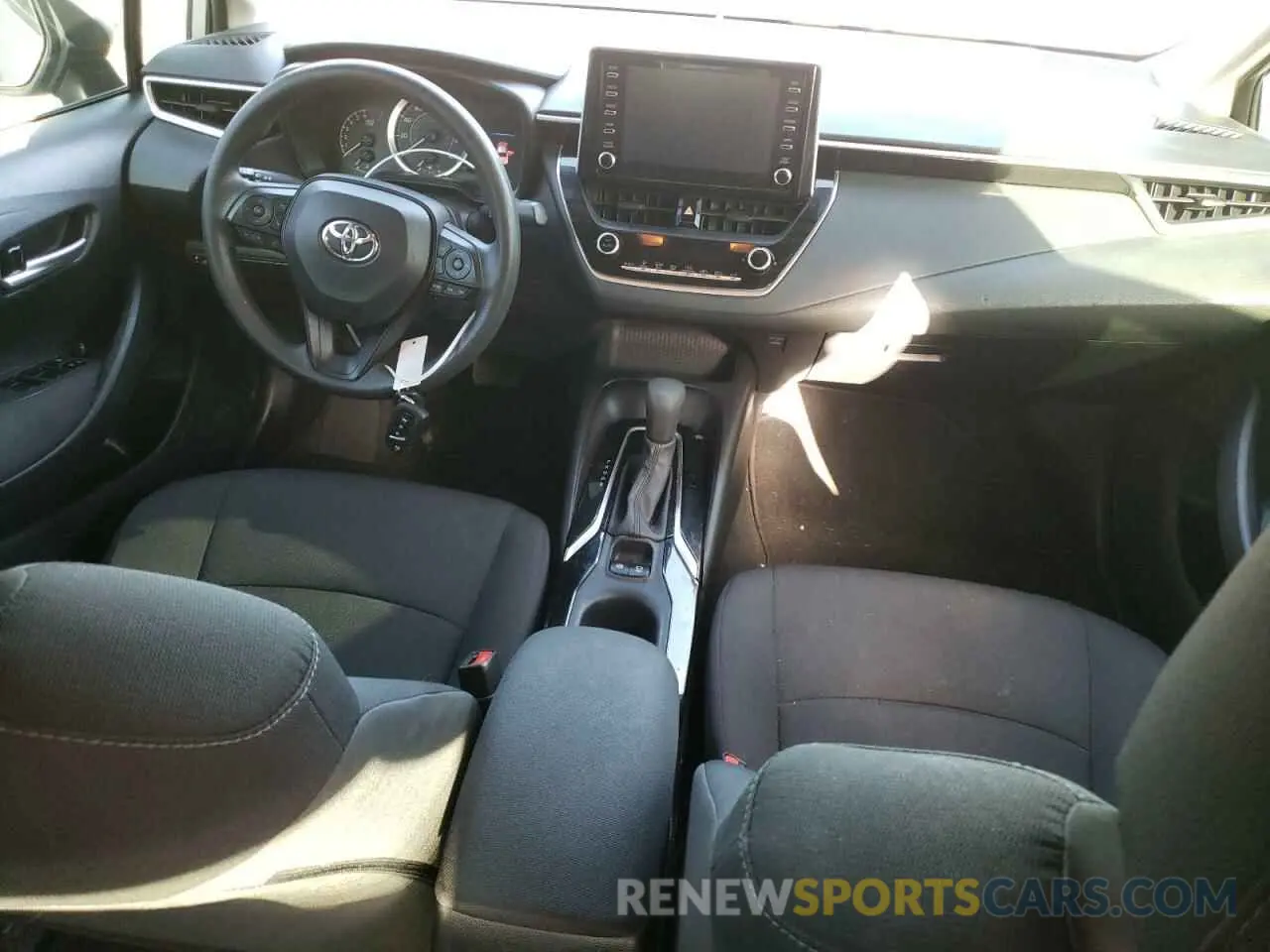 8 fotografías del automóvil dañado 5YFEPRAE9LP069389 TOYOTA COROLLA 2020