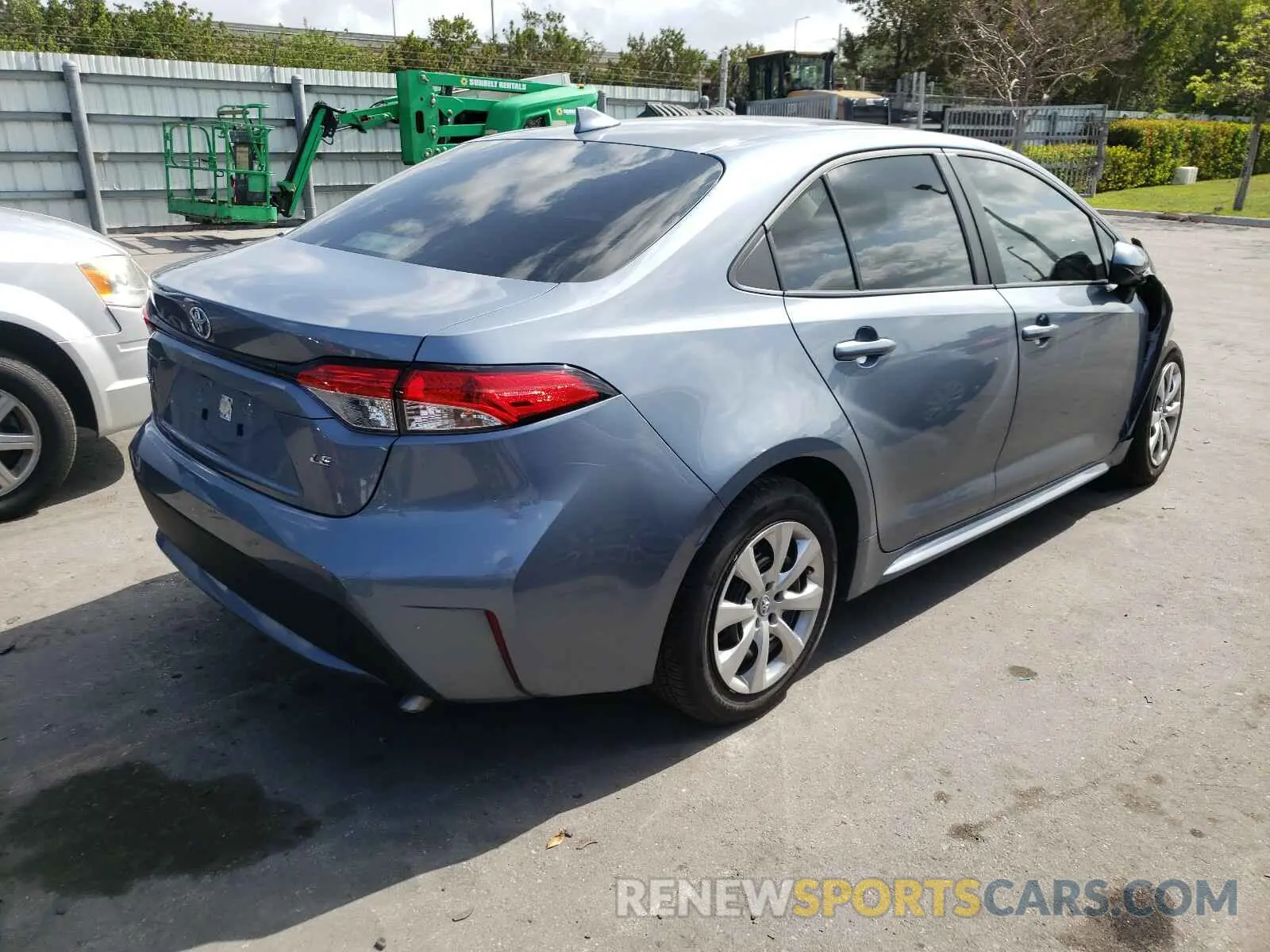 4 fotografías del automóvil dañado 5YFEPRAE9LP071790 TOYOTA COROLLA 2020
