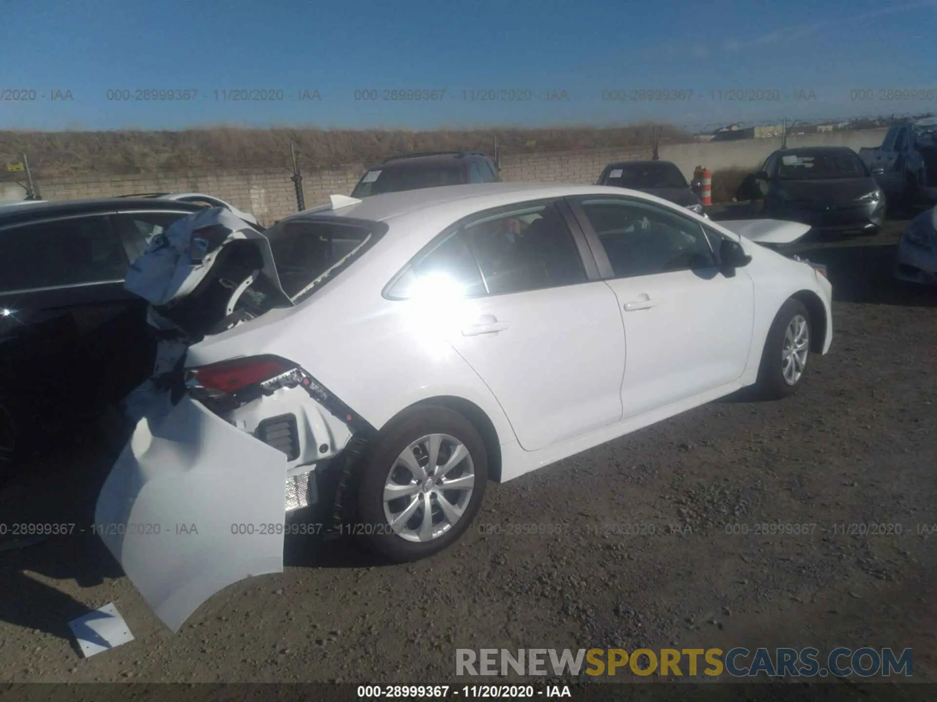 4 fotografías del automóvil dañado 5YFEPRAE9LP072471 TOYOTA COROLLA 2020