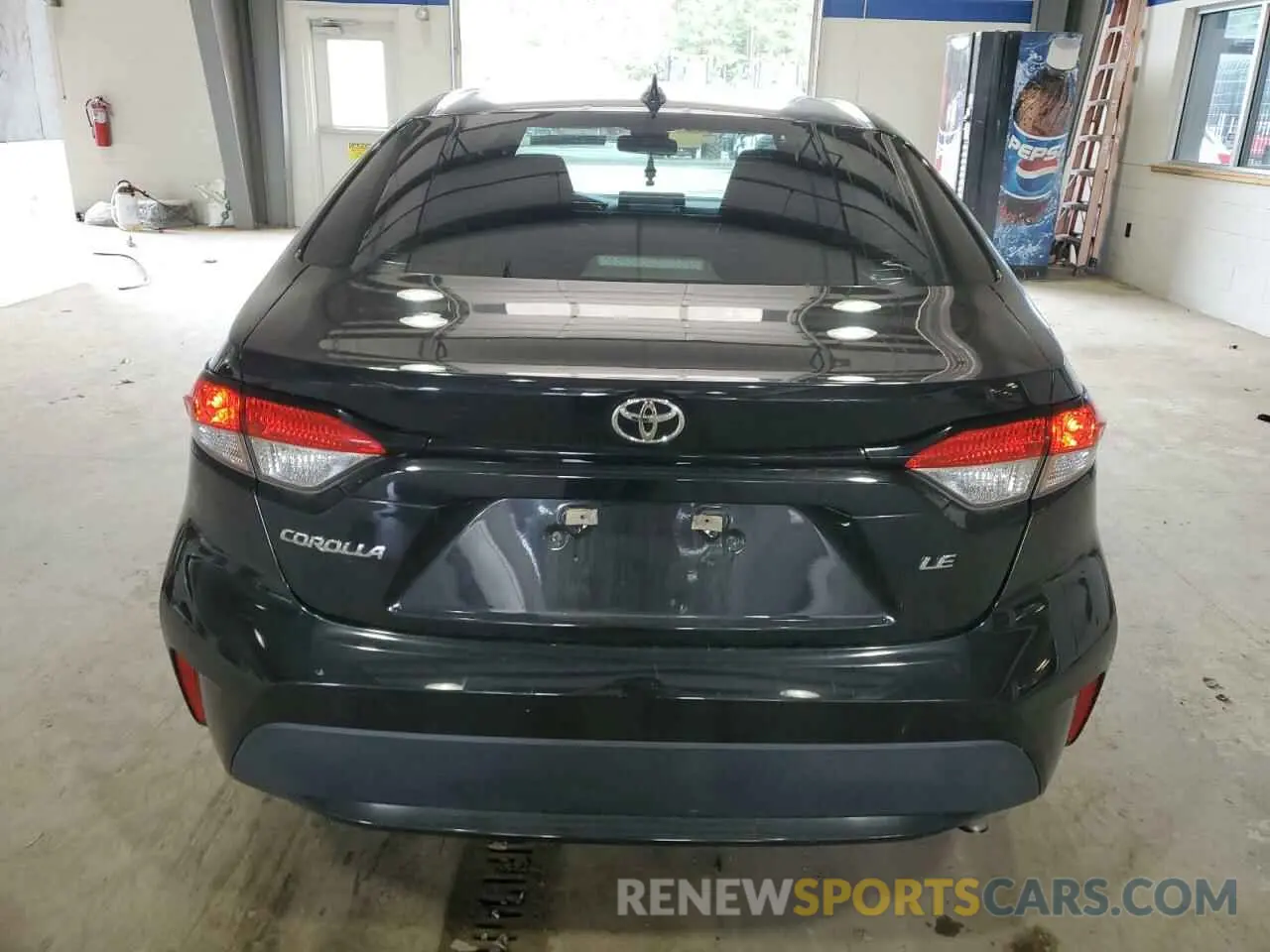 6 fotografías del automóvil dañado 5YFEPRAE9LP081624 TOYOTA COROLLA 2020