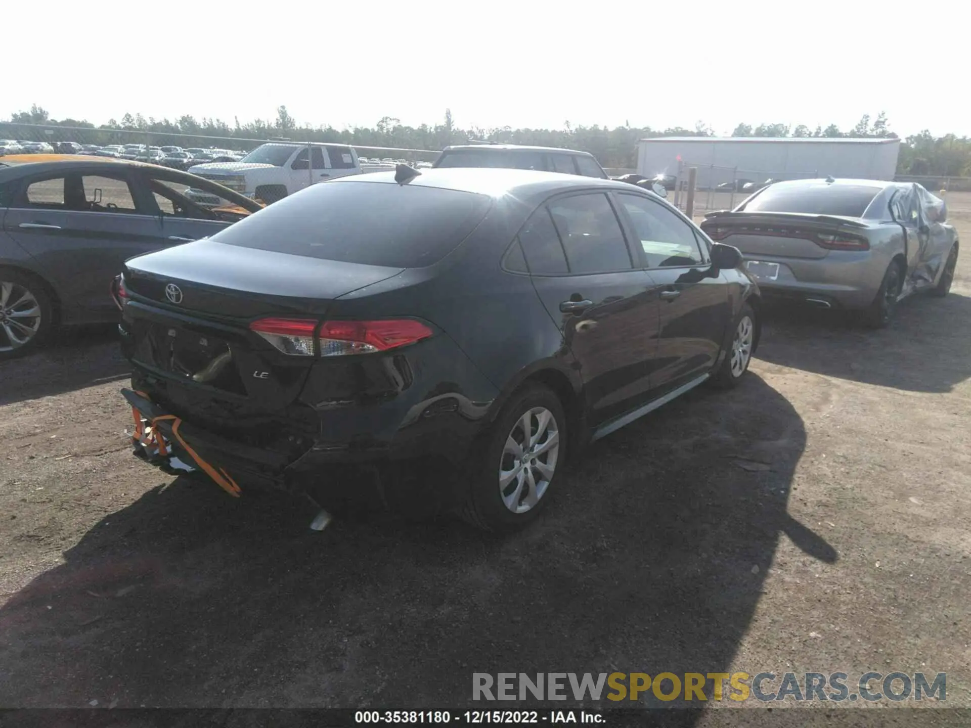4 fotografías del automóvil dañado 5YFEPRAE9LP082255 TOYOTA COROLLA 2020