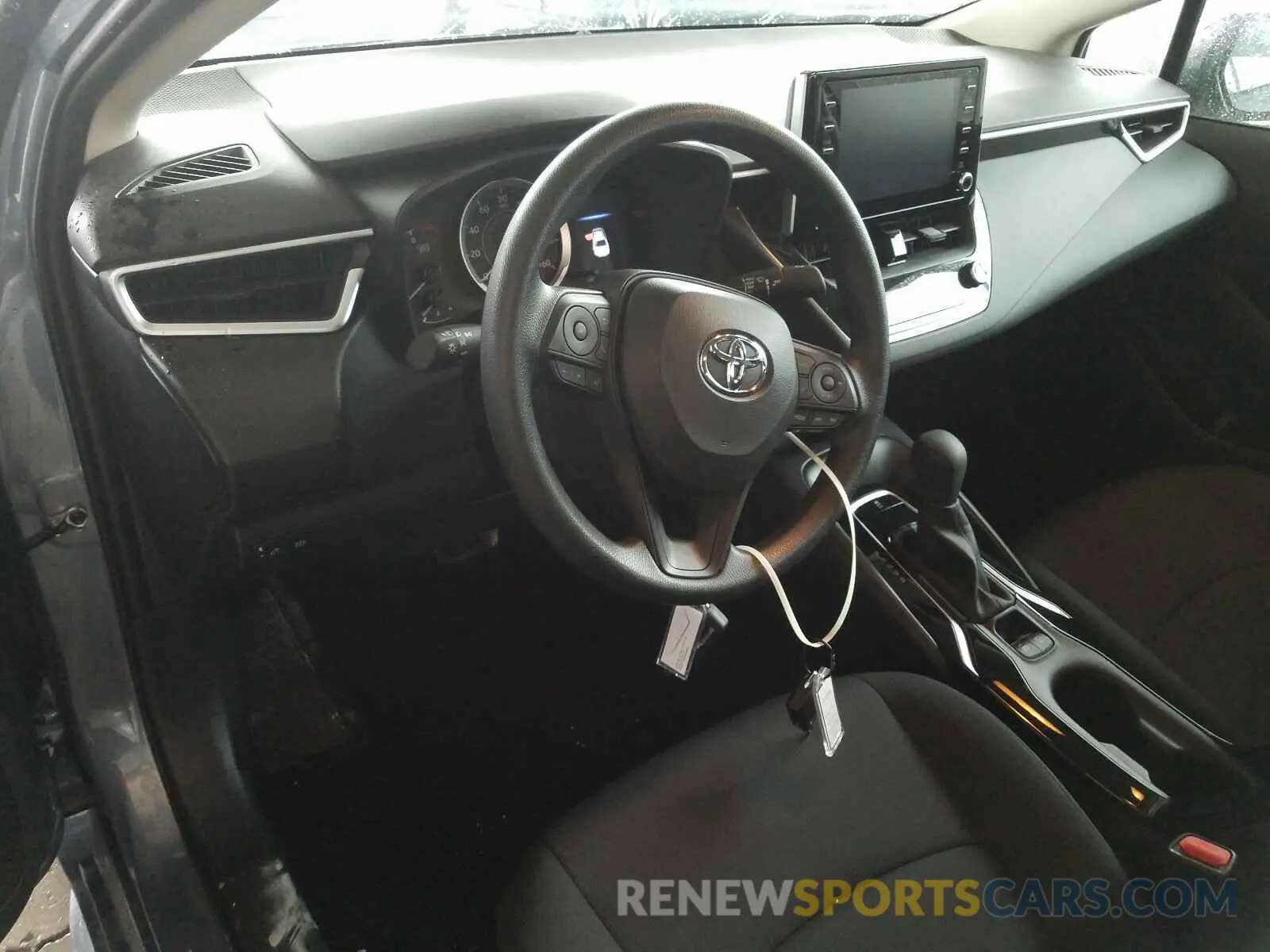 9 fotografías del automóvil dañado 5YFEPRAE9LP084684 TOYOTA COROLLA 2020