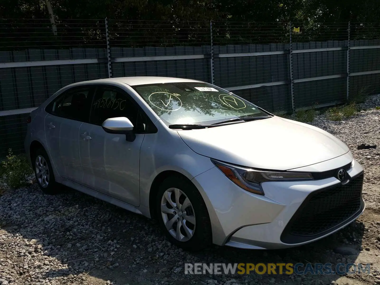 1 fotografías del automóvil dañado 5YFEPRAE9LP090680 TOYOTA COROLLA 2020
