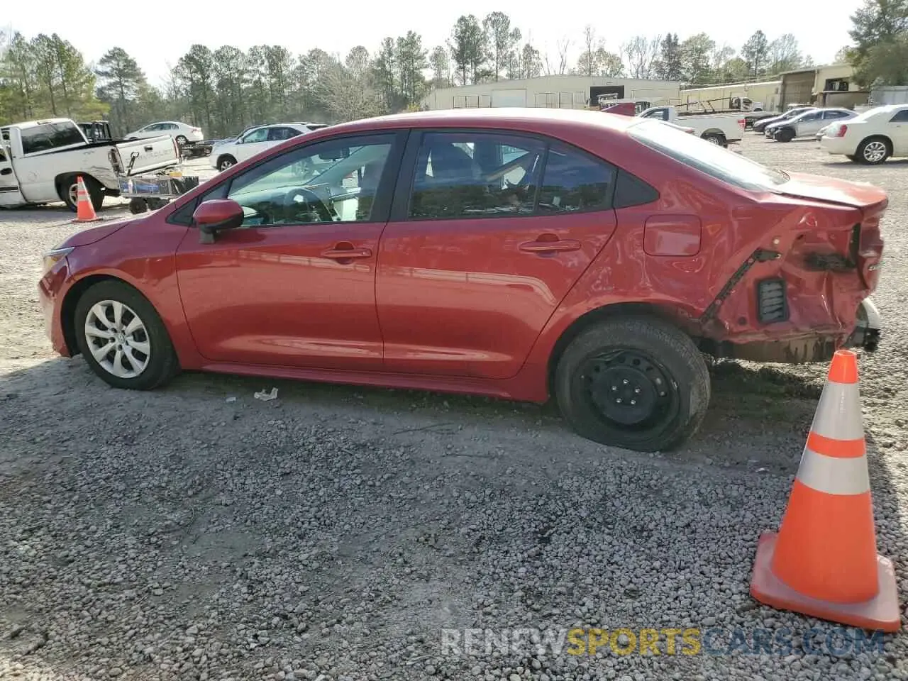 2 fotografías del automóvil dañado 5YFEPRAE9LP094745 TOYOTA COROLLA 2020