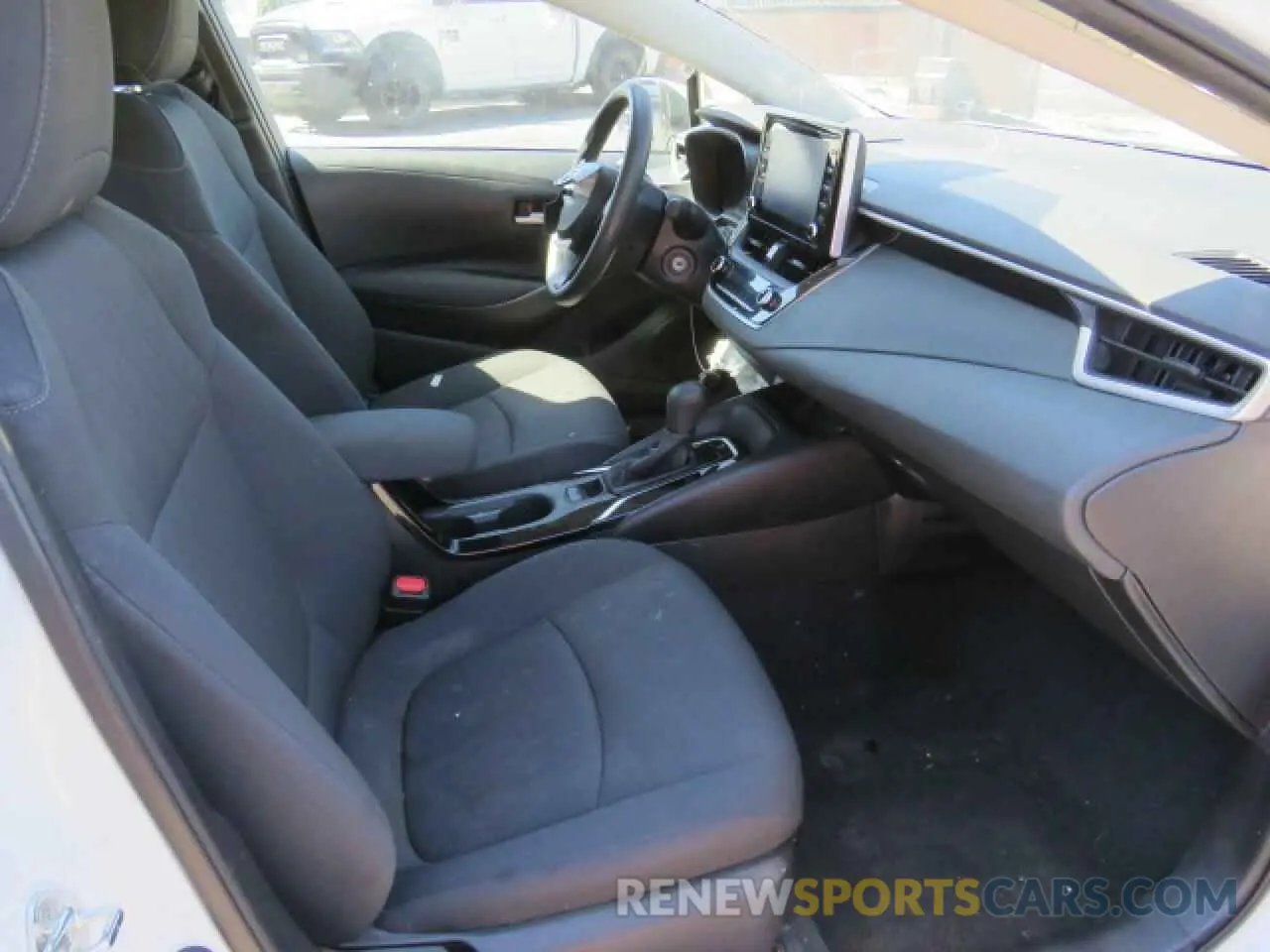 5 fotografías del automóvil dañado 5YFEPRAE9LP117585 TOYOTA COROLLA 2020