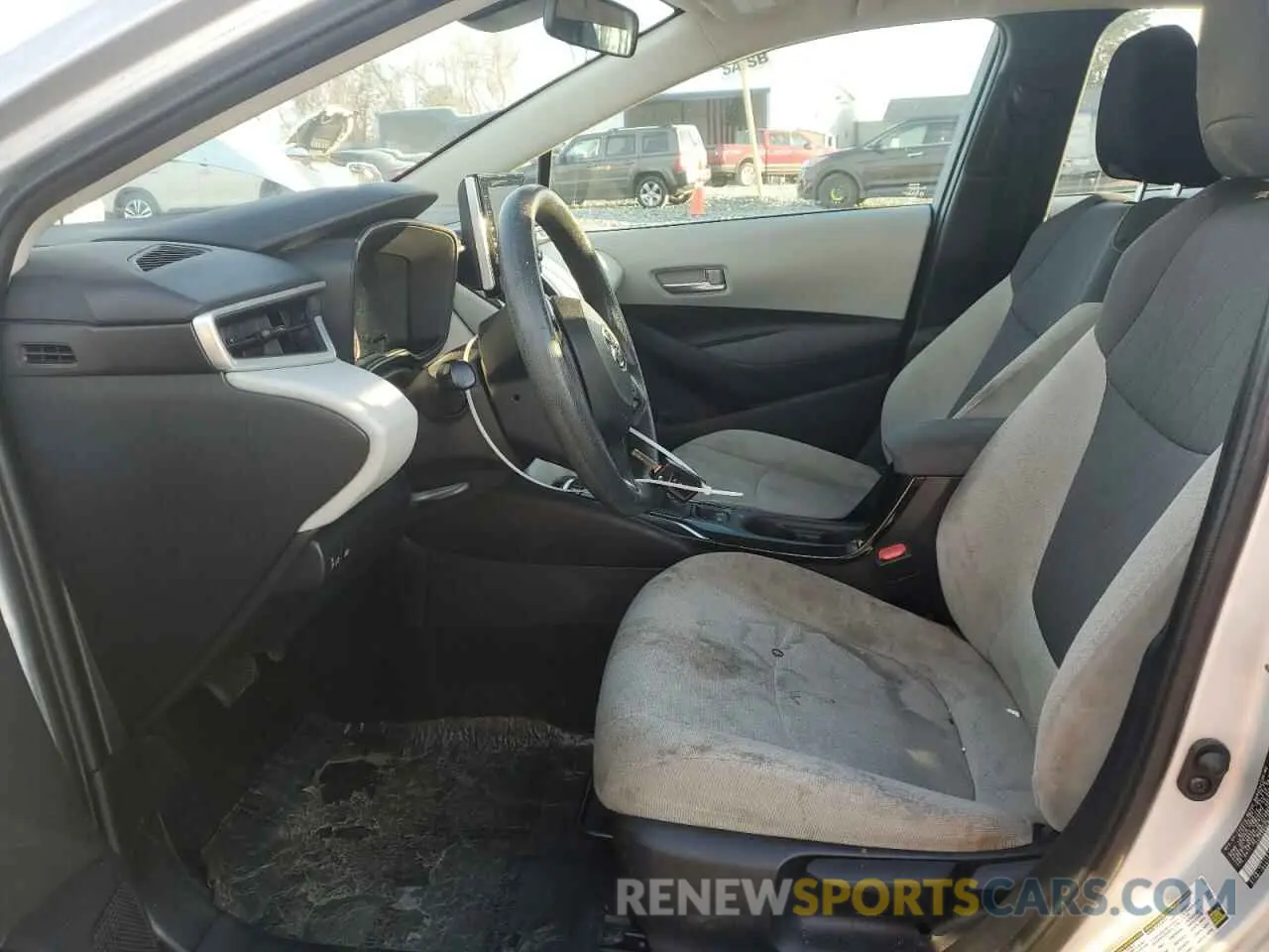 7 fotografías del automóvil dañado 5YFEPRAE9LP122026 TOYOTA COROLLA 2020