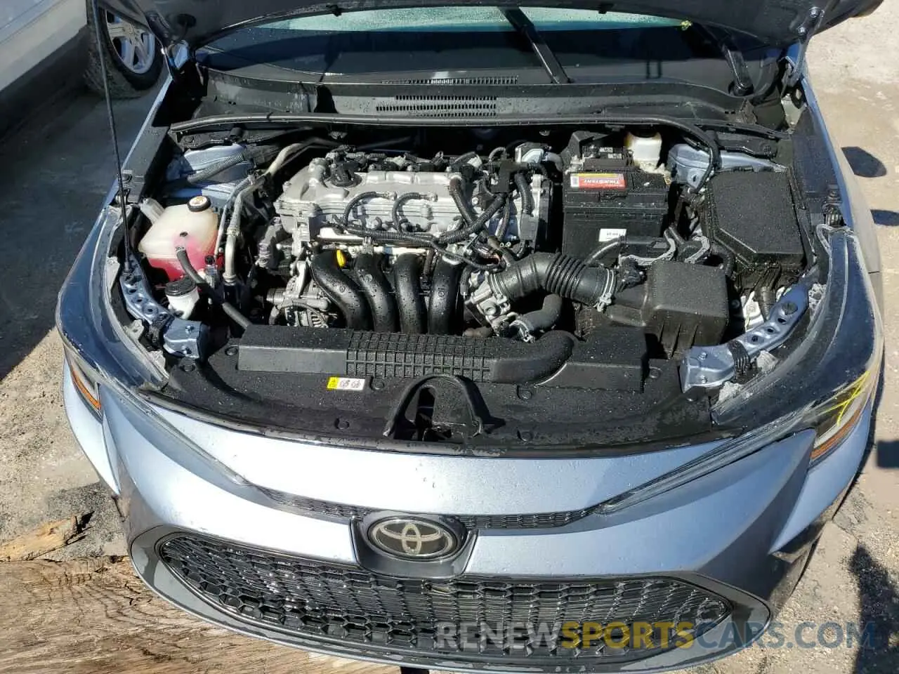 11 fotografías del automóvil dañado 5YFEPRAE9LP129428 TOYOTA COROLLA 2020