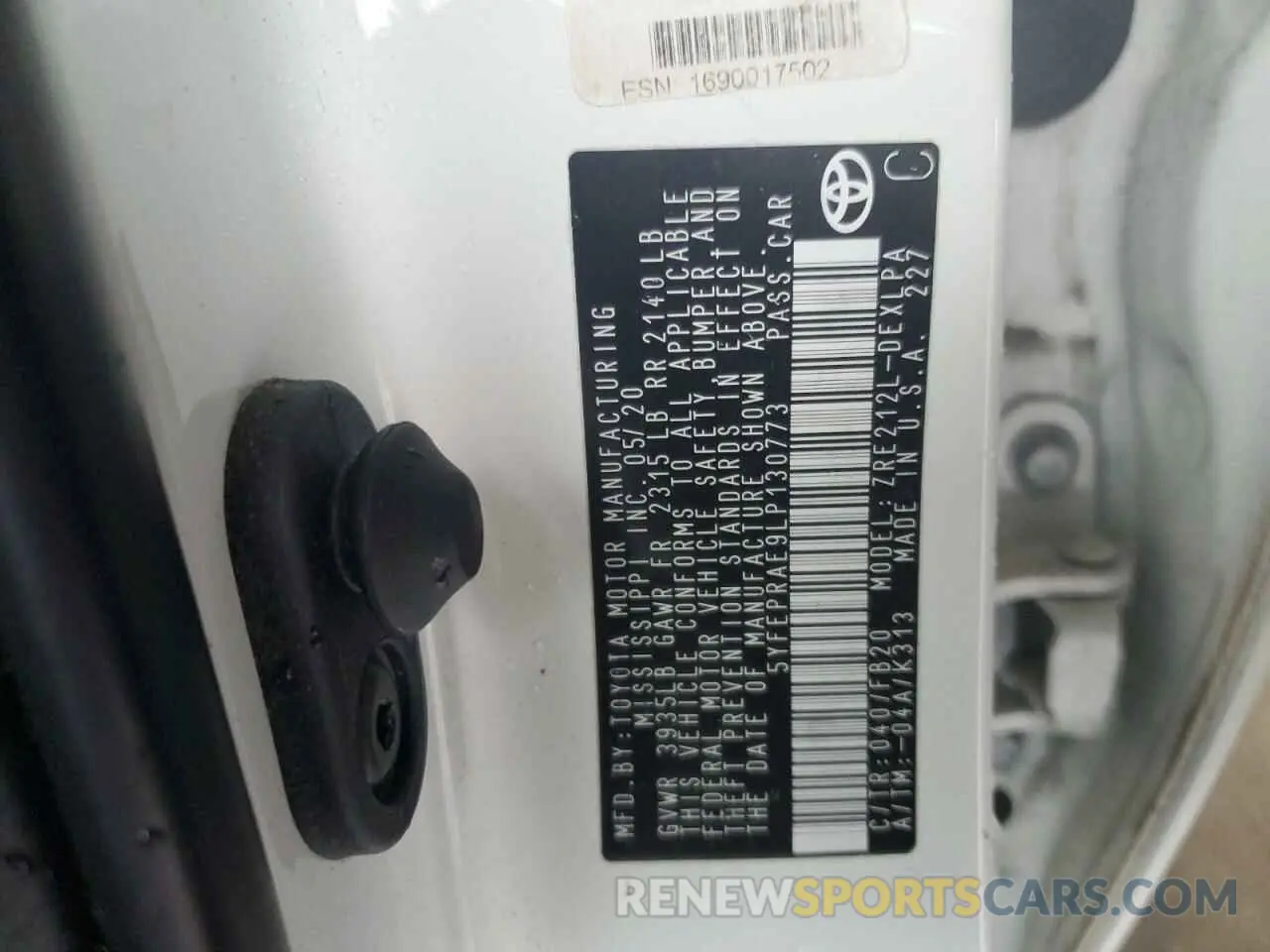14 fotografías del automóvil dañado 5YFEPRAE9LP130773 TOYOTA COROLLA 2020