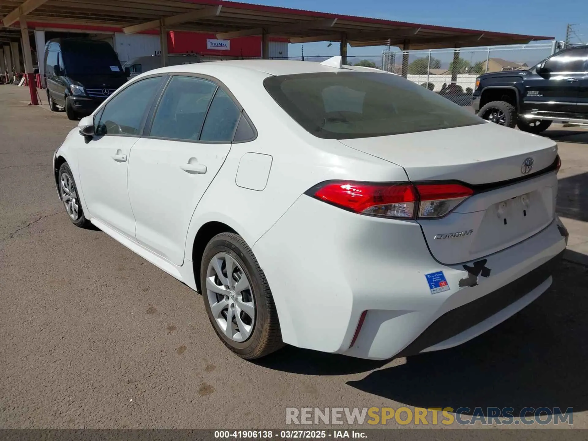 3 fotografías del automóvil dañado 5YFEPRAE9LP132782 TOYOTA COROLLA 2020