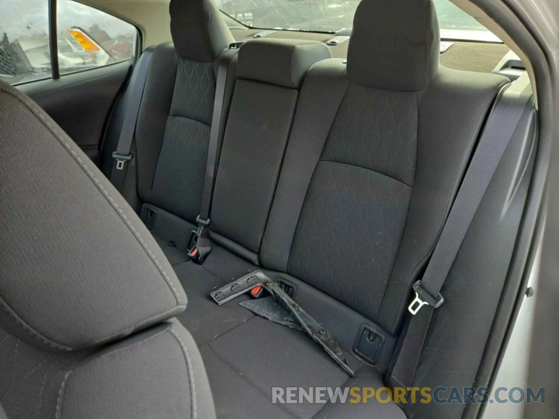 17 fotografías del automóvil dañado 5YFEPRAEXLP078652 TOYOTA COROLLA 2020