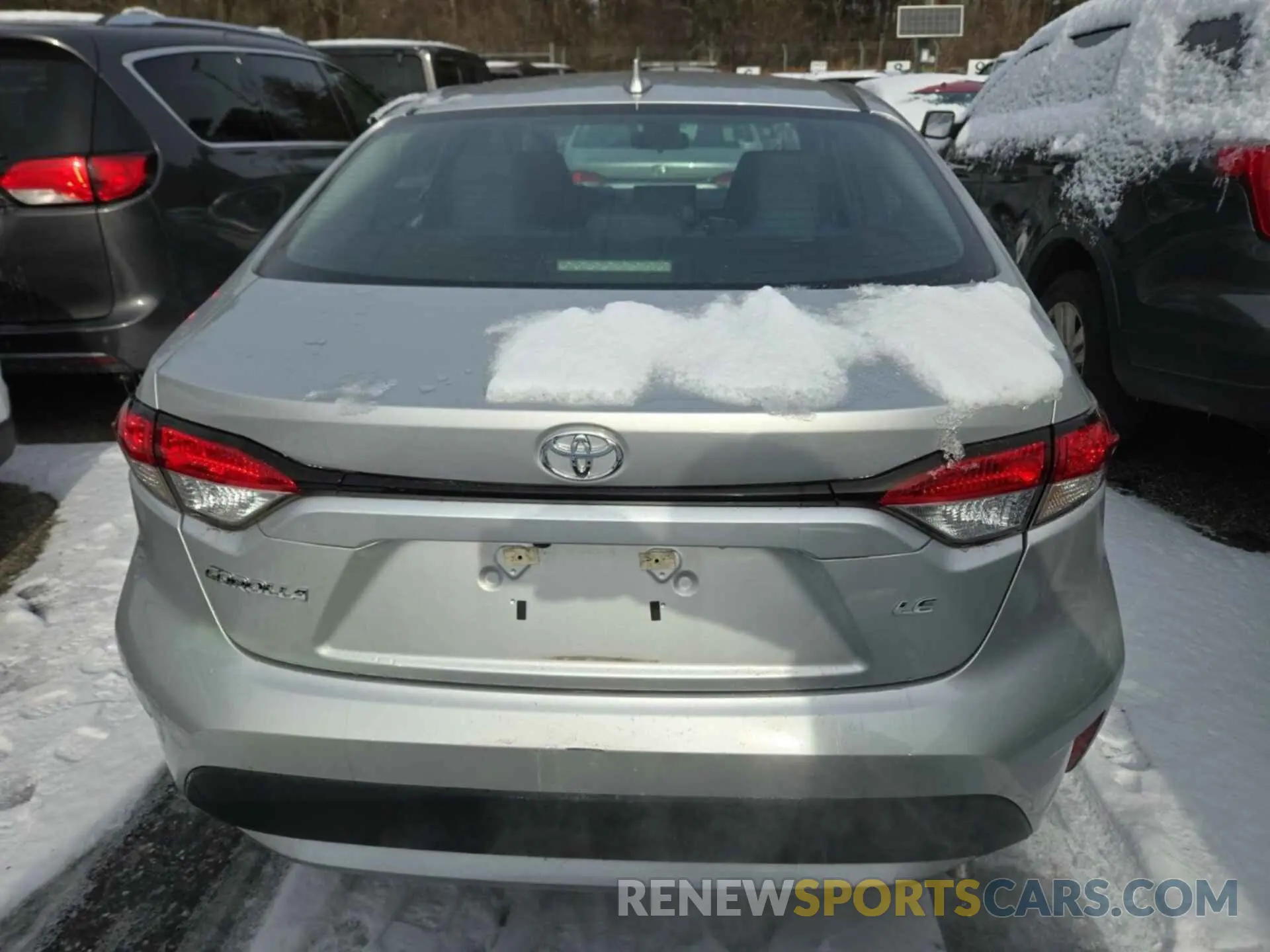 37 fotografías del automóvil dañado 5YFEPRAEXLP078652 TOYOTA COROLLA 2020