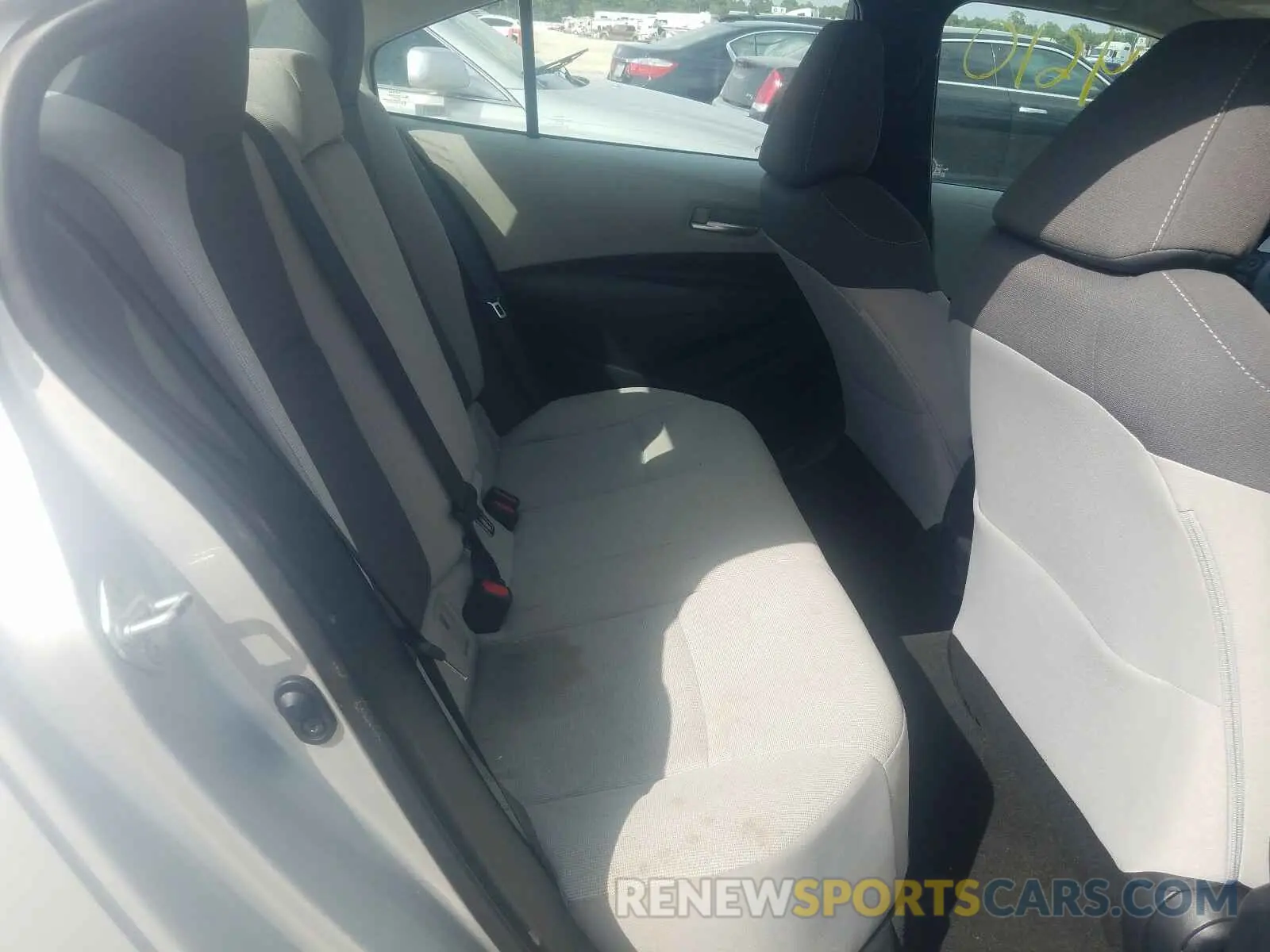 6 fotografías del automóvil dañado 5YFEPRAEXLP080031 TOYOTA COROLLA 2020