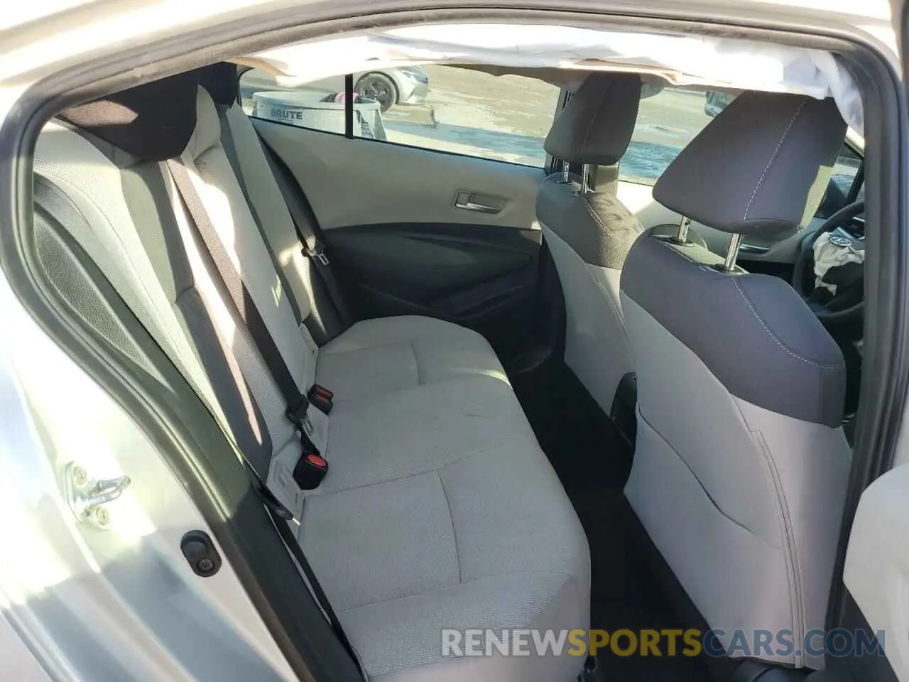 10 fotografías del automóvil dañado 5YFEPRAEXLP082085 TOYOTA COROLLA 2020