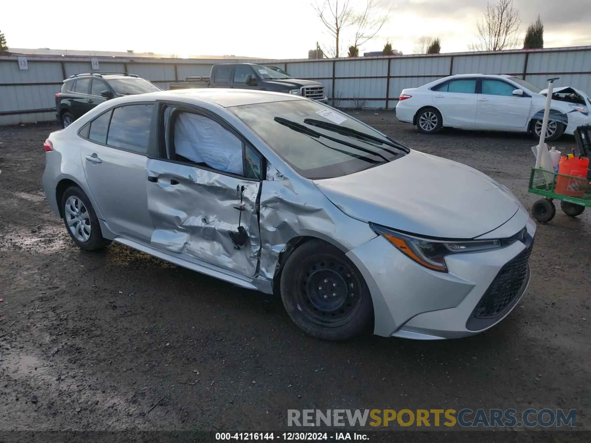 1 fotografías del automóvil dañado 5YFEPRAEXLP090901 TOYOTA COROLLA 2020