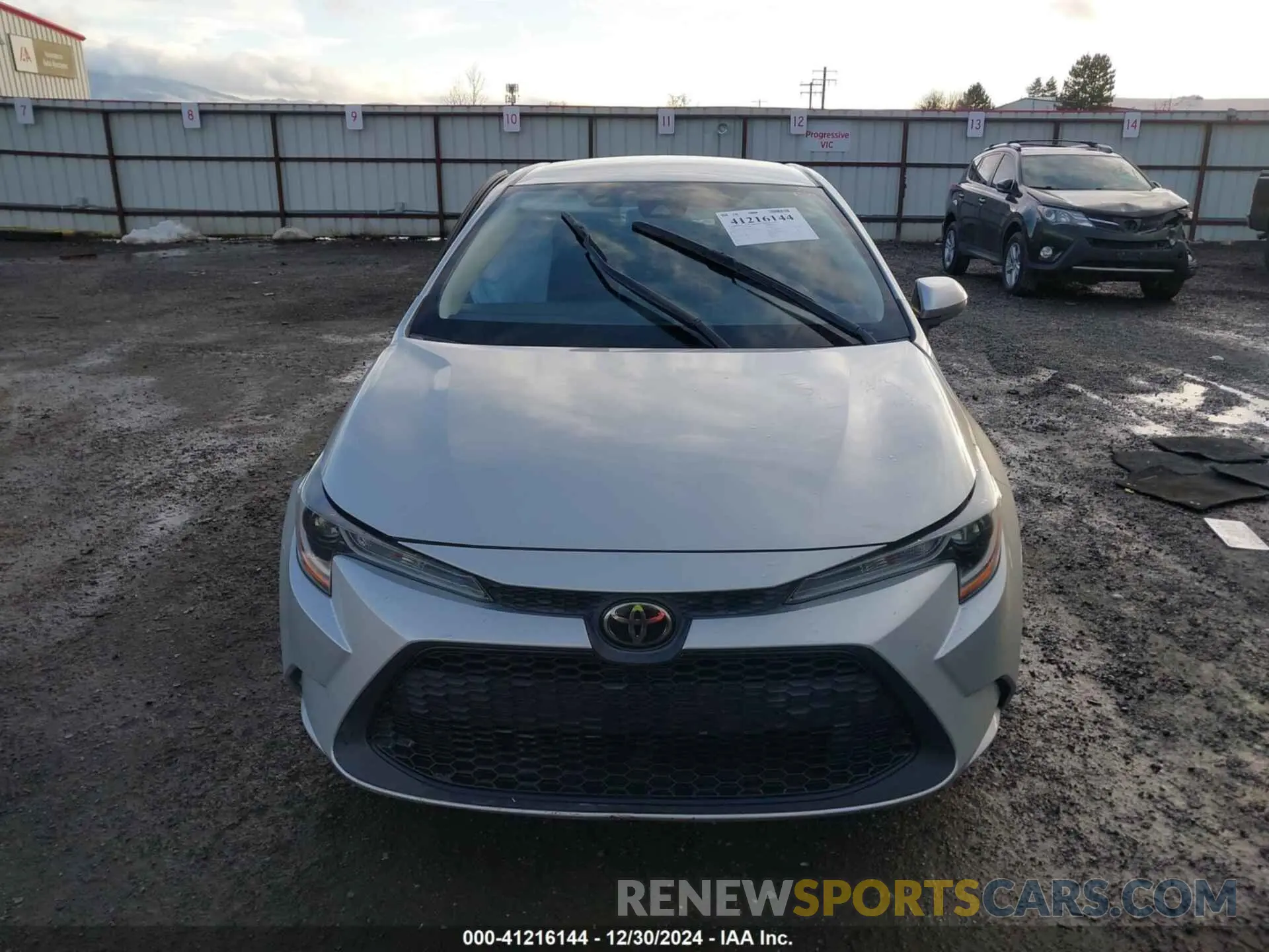 11 fotografías del automóvil dañado 5YFEPRAEXLP090901 TOYOTA COROLLA 2020