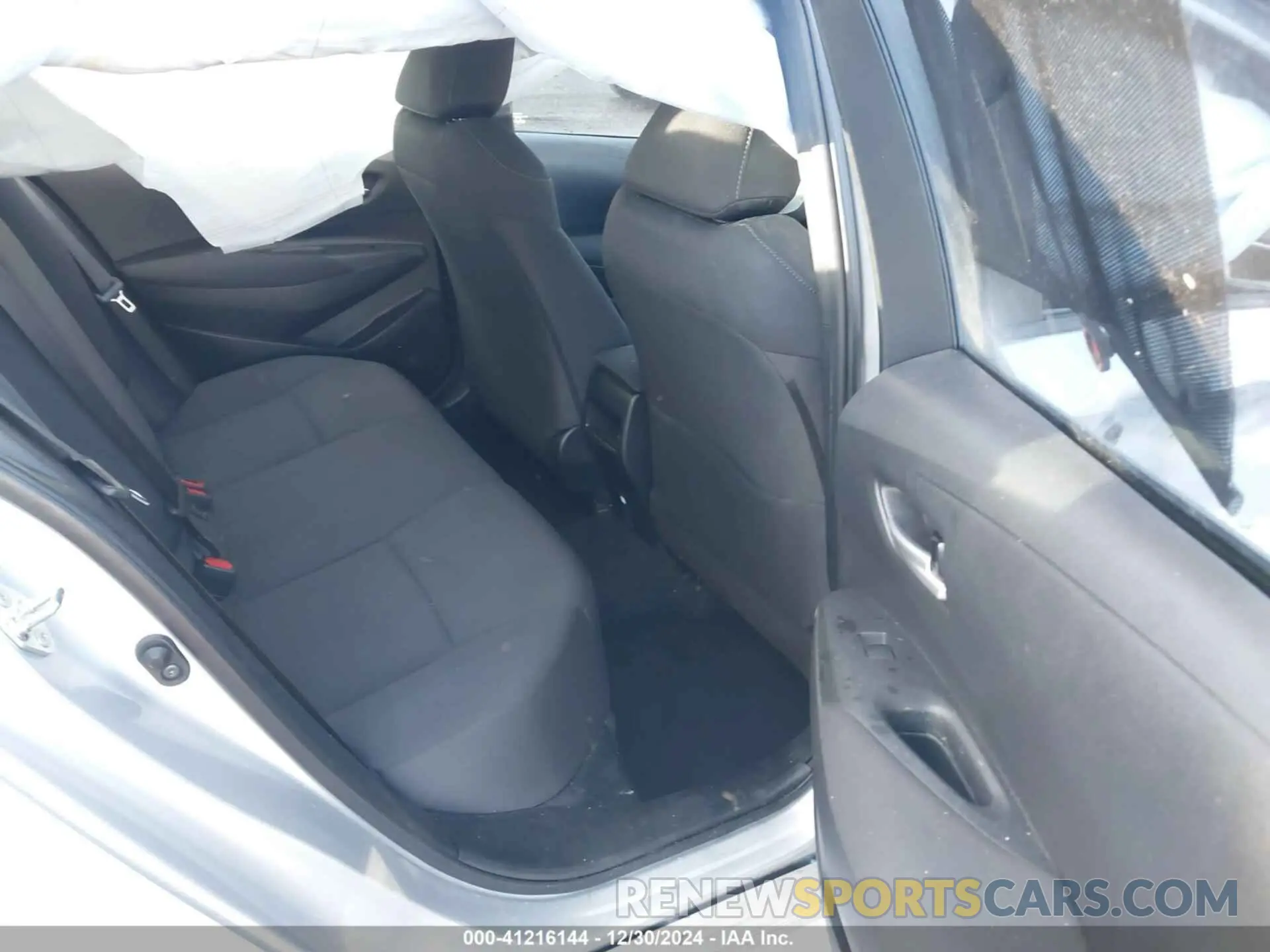 8 fotografías del automóvil dañado 5YFEPRAEXLP090901 TOYOTA COROLLA 2020