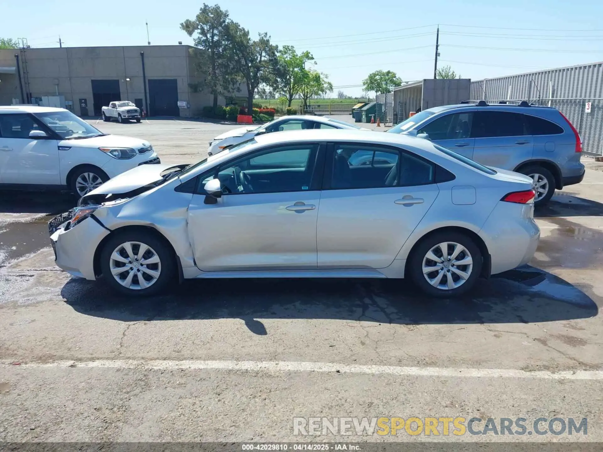 15 fotografías del automóvil dañado 5YFEPRAEXLP091997 TOYOTA COROLLA 2020