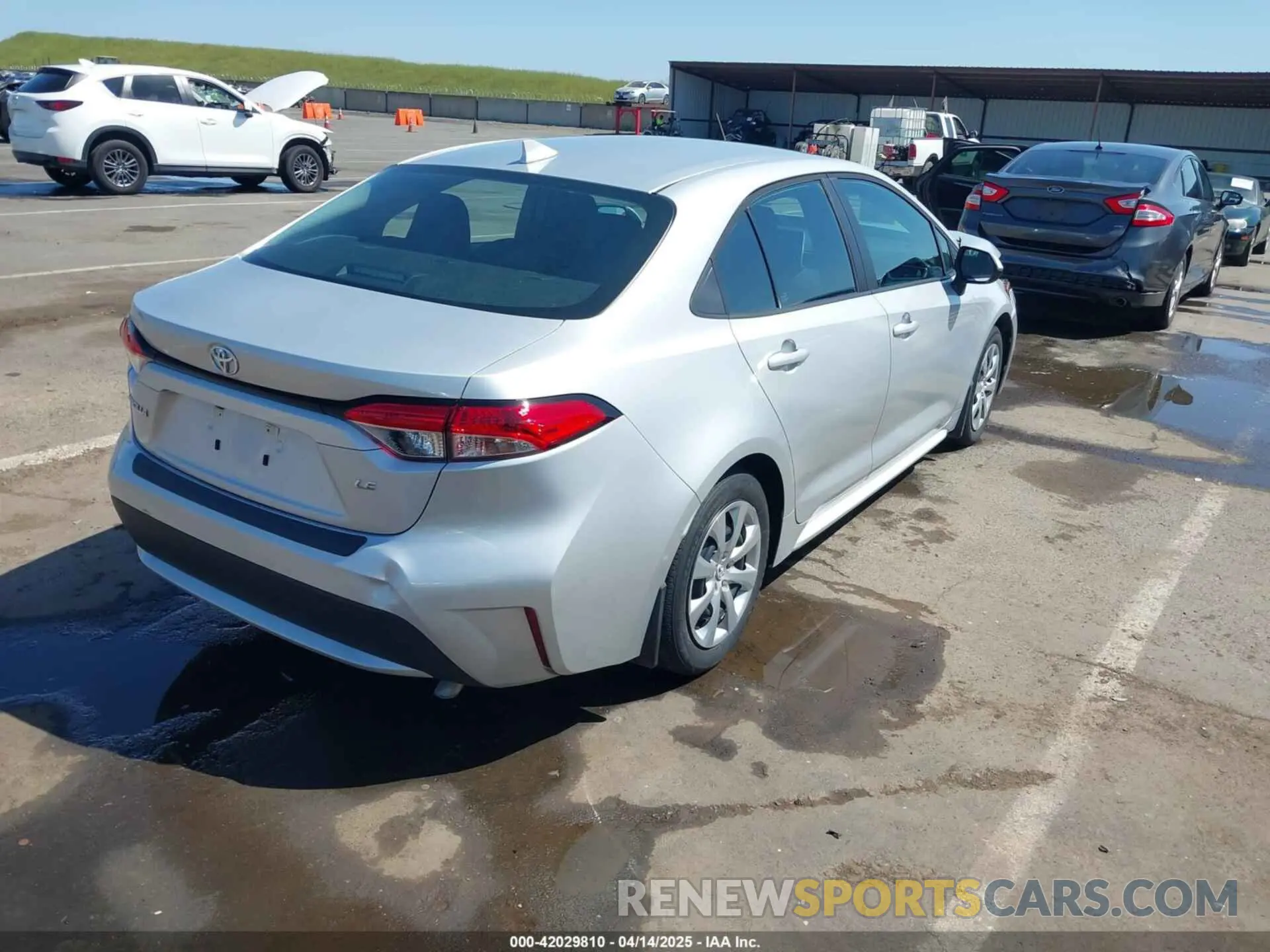 4 fotografías del automóvil dañado 5YFEPRAEXLP091997 TOYOTA COROLLA 2020