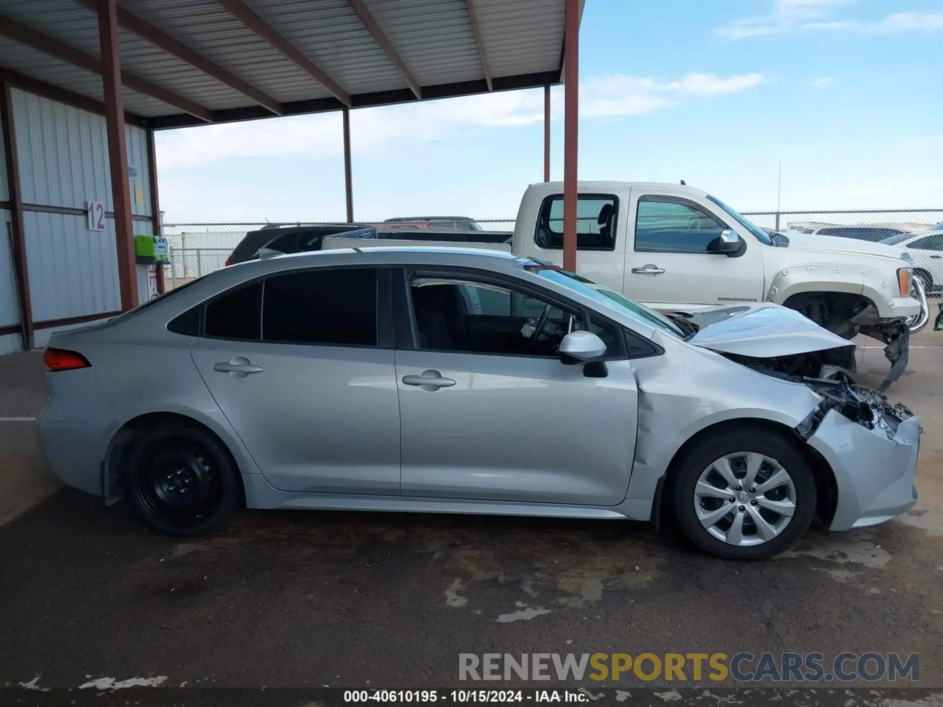 12 fotografías del automóvil dañado 5YFEPRAEXLP092664 TOYOTA COROLLA 2020