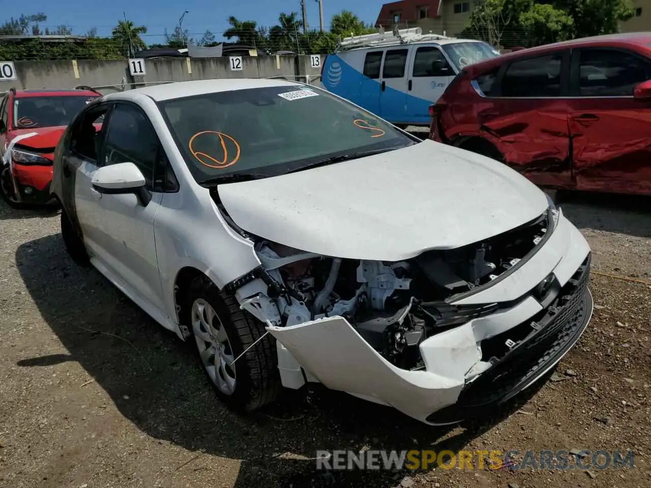 1 fotografías del automóvil dañado 5YFEPRAEXLP100469 TOYOTA COROLLA 2020