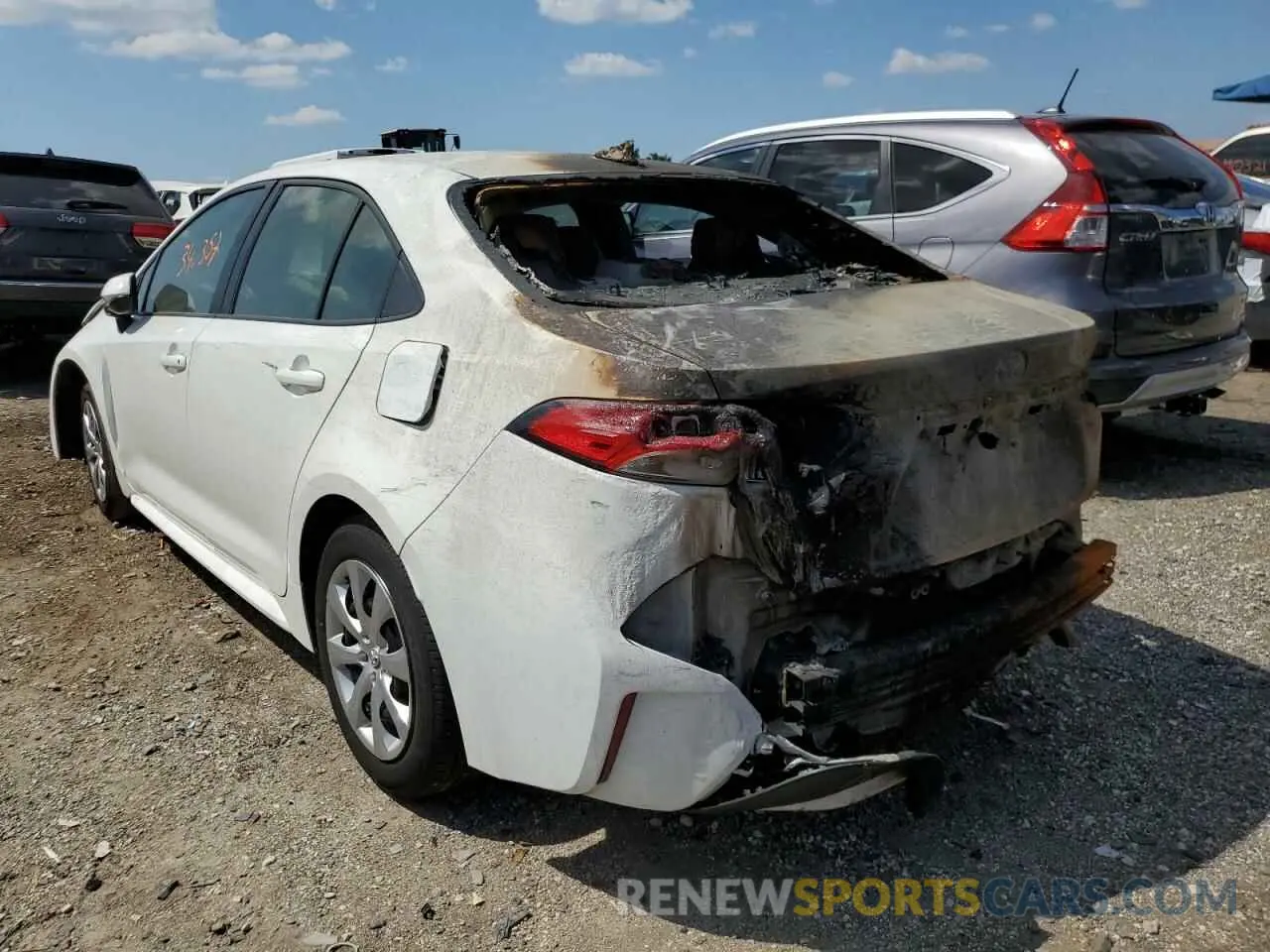 3 fotografías del automóvil dañado 5YFEPRAEXLP100469 TOYOTA COROLLA 2020