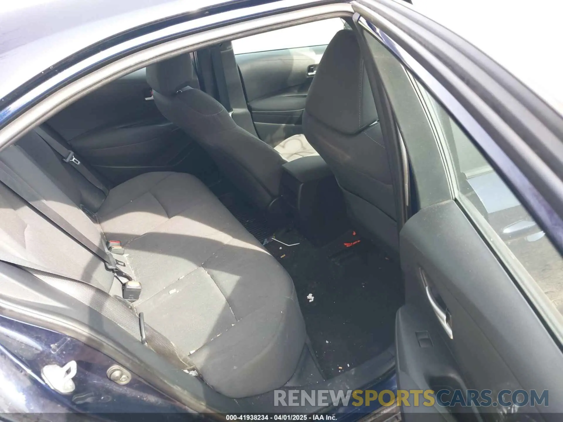 8 fotografías del automóvil dañado 5YFEPRAEXLP103873 TOYOTA COROLLA 2020