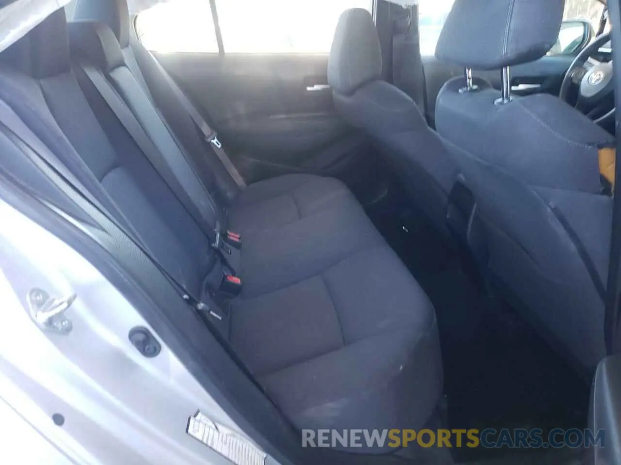 10 fotografías del automóvil dañado 5YFEPRAEXLP117143 TOYOTA COROLLA 2020