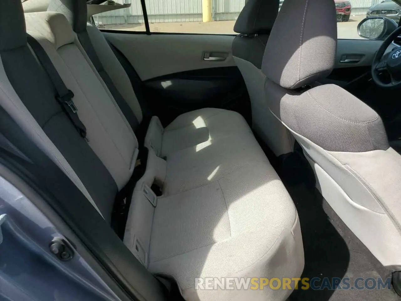 11 fotografías del automóvil dañado 5YFEPRAEXLP118261 TOYOTA COROLLA 2020