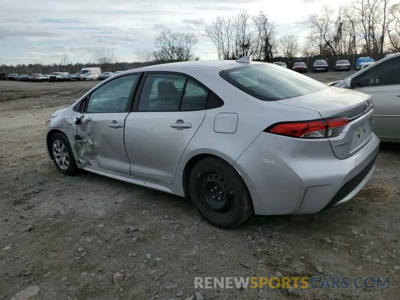 2 fotografías del automóvil dañado 5YFEPRAEXLP121208 TOYOTA COROLLA 2020