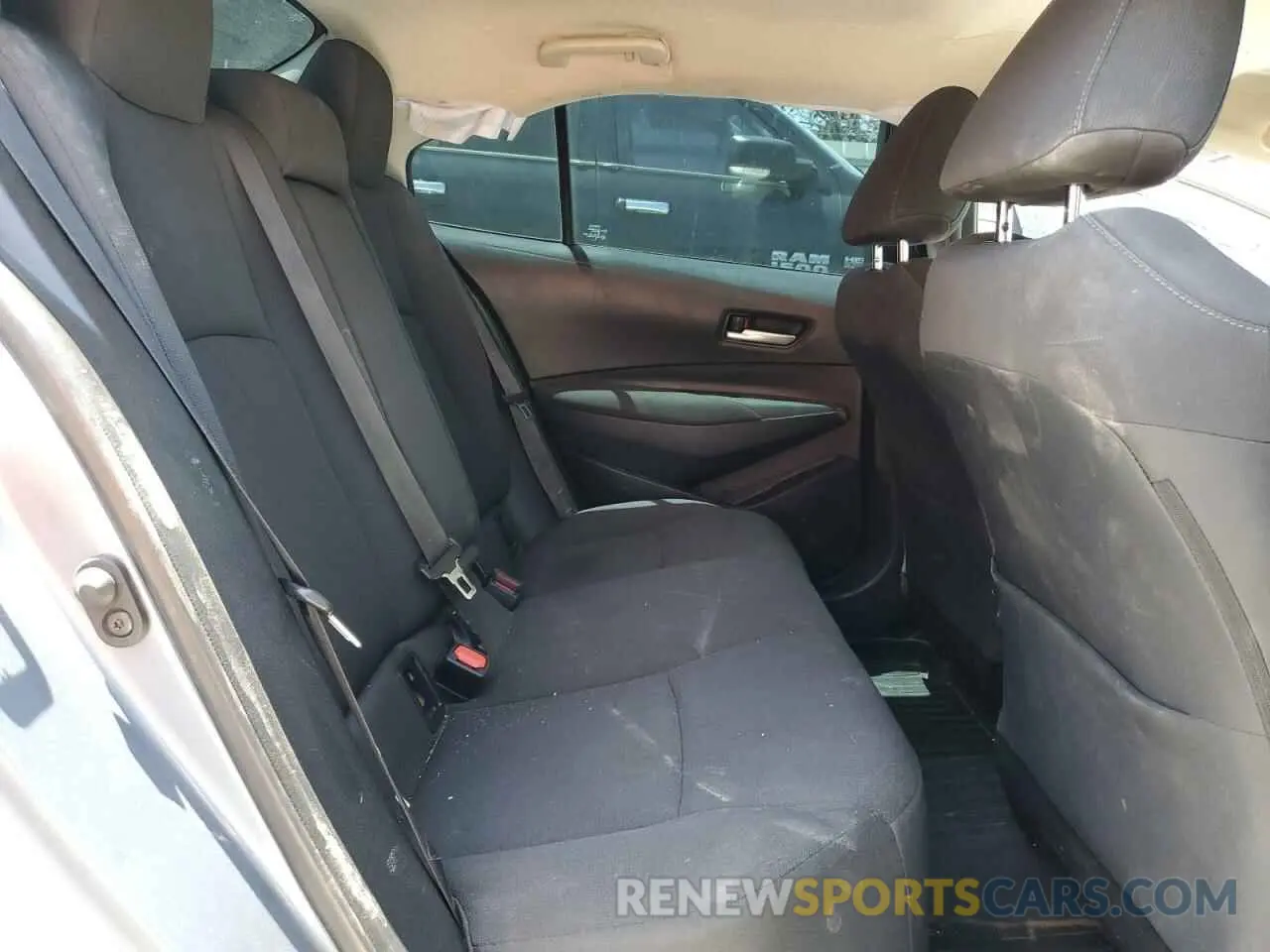 10 fotografías del automóvil dañado 5YFEPRAEXLP122410 TOYOTA COROLLA 2020
