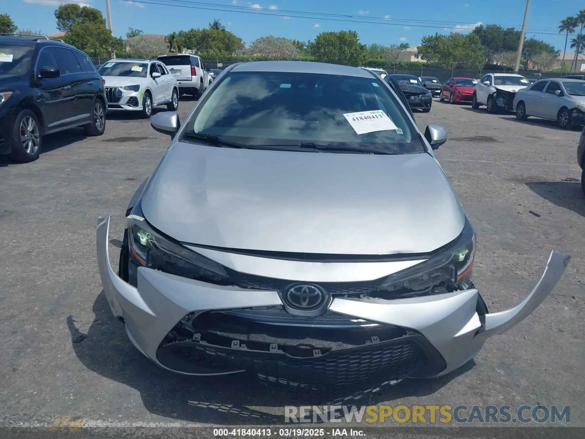 12 fotografías del automóvil dañado 5YFEPRAEXLP125579 TOYOTA COROLLA 2020